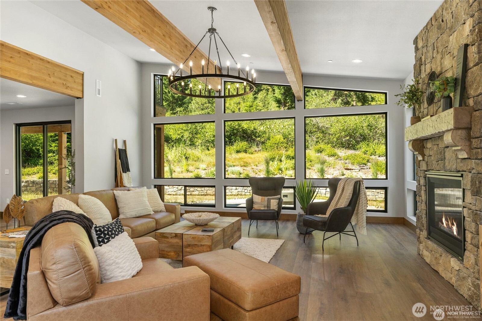 New Suncadia Resort Home in Rope Rider Neighborhood