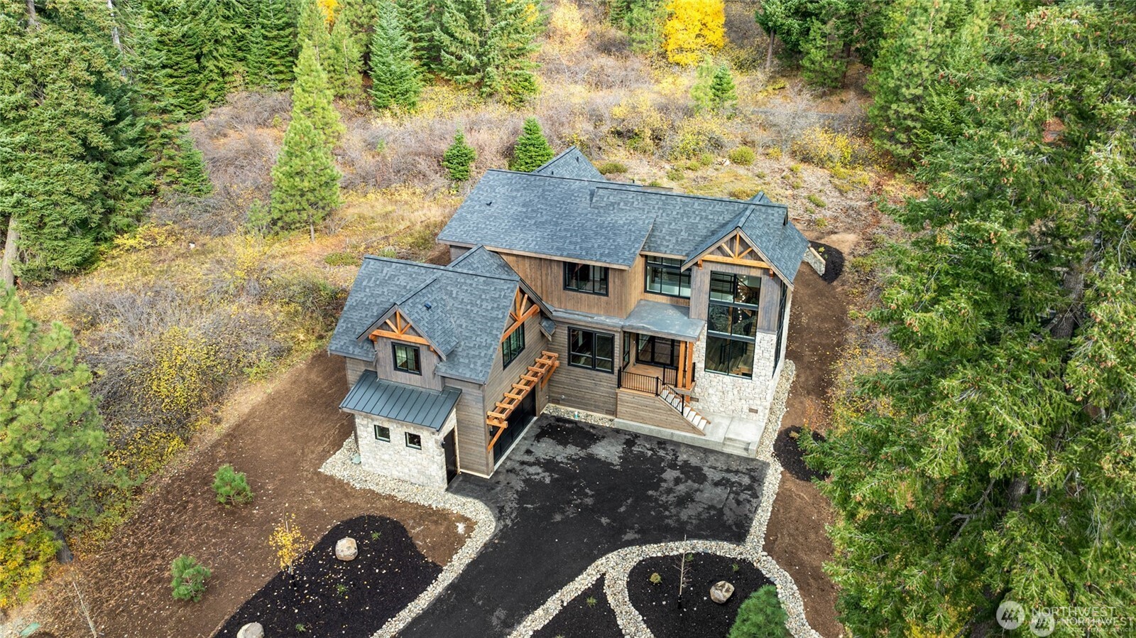 New Suncadia Resort Home in Rope Rider Neighborhood