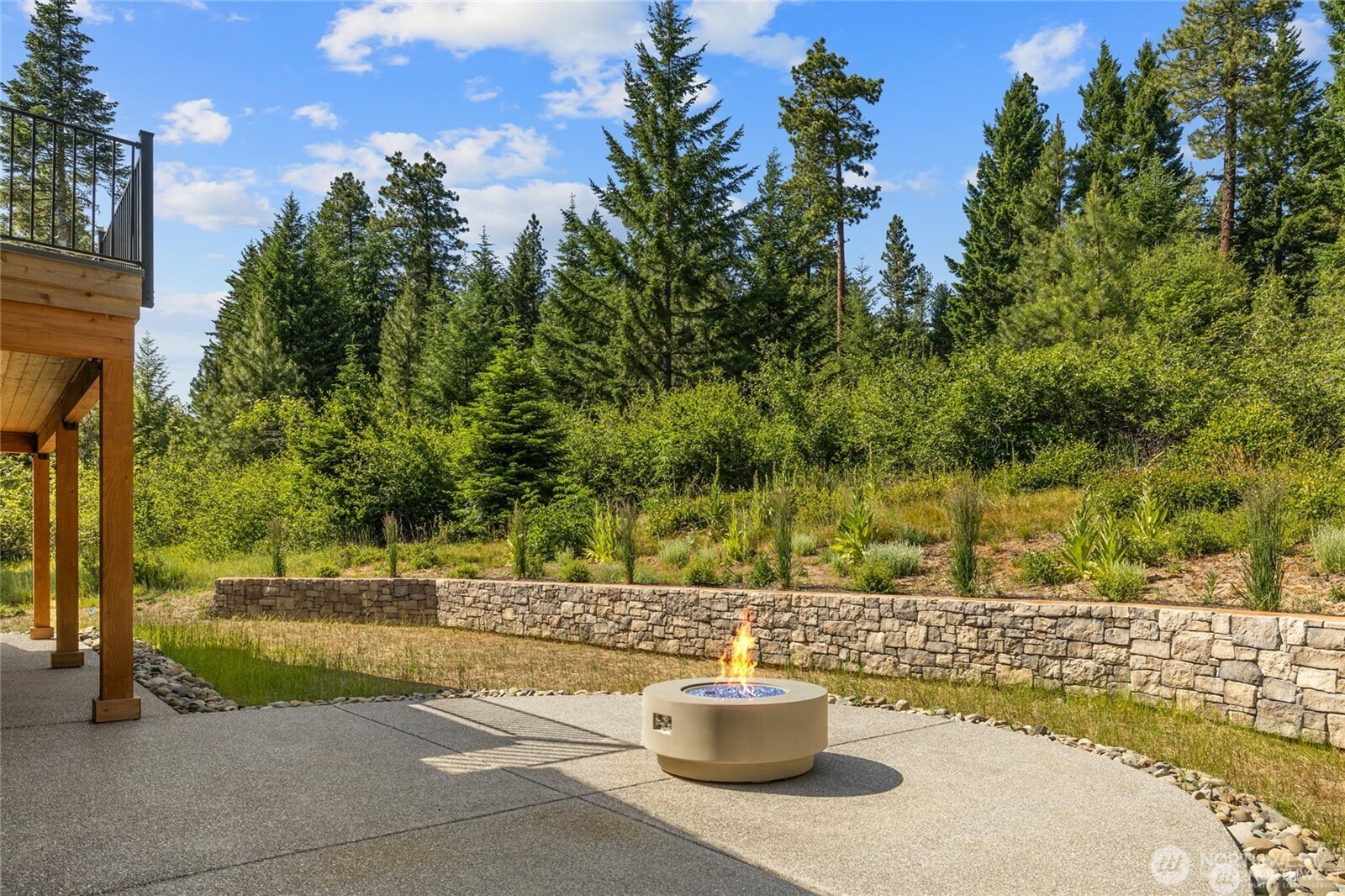 New Suncadia Resort Home in Rope Rider Neighborhood