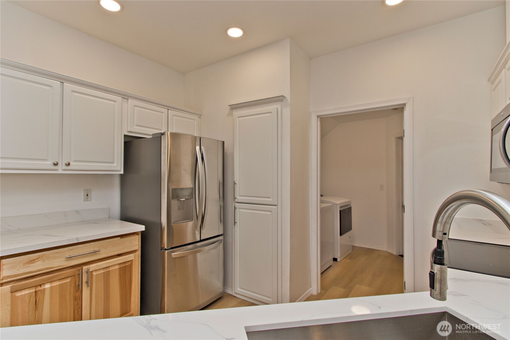 1920 Spencer Court Unit: B13