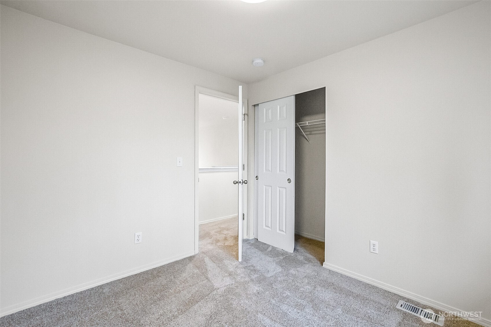 1109 123rd Avenue NE