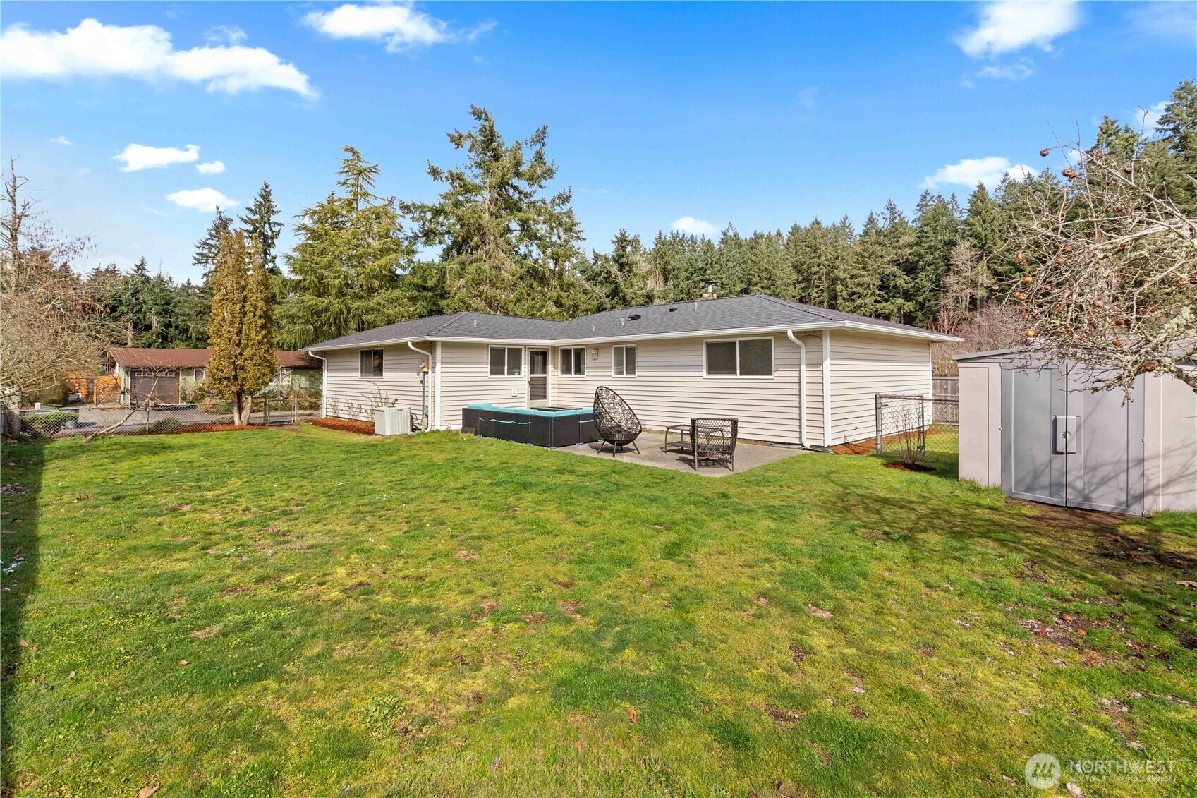 9216 Madrone Circle W