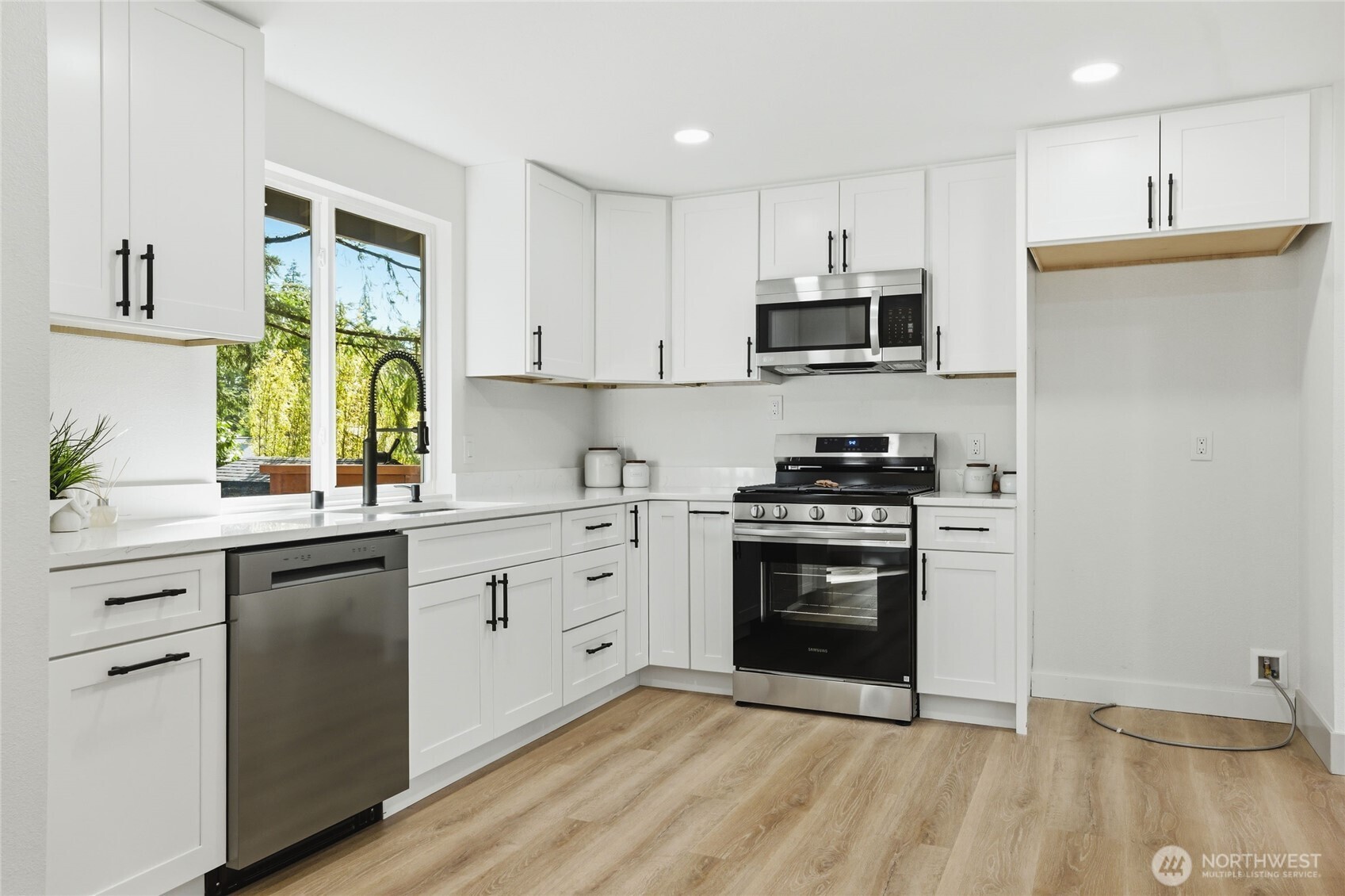 2775 SE Converse Circle