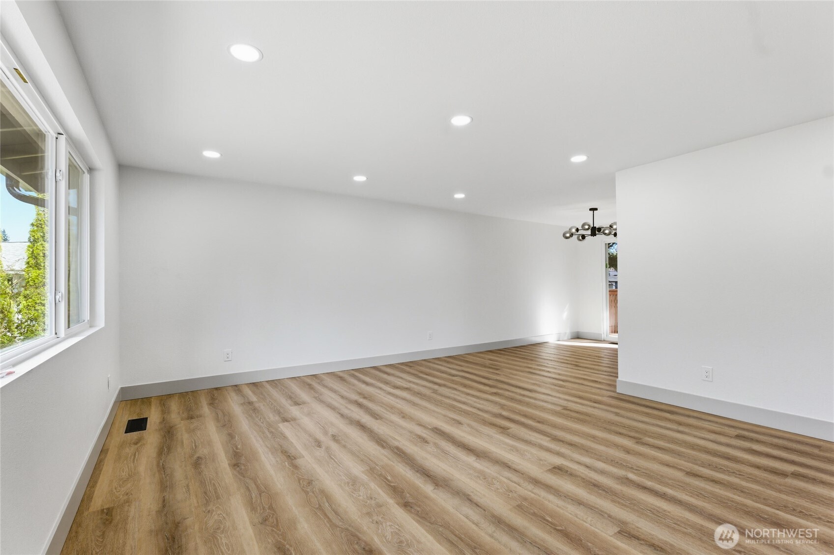 2775 SE Converse Circle