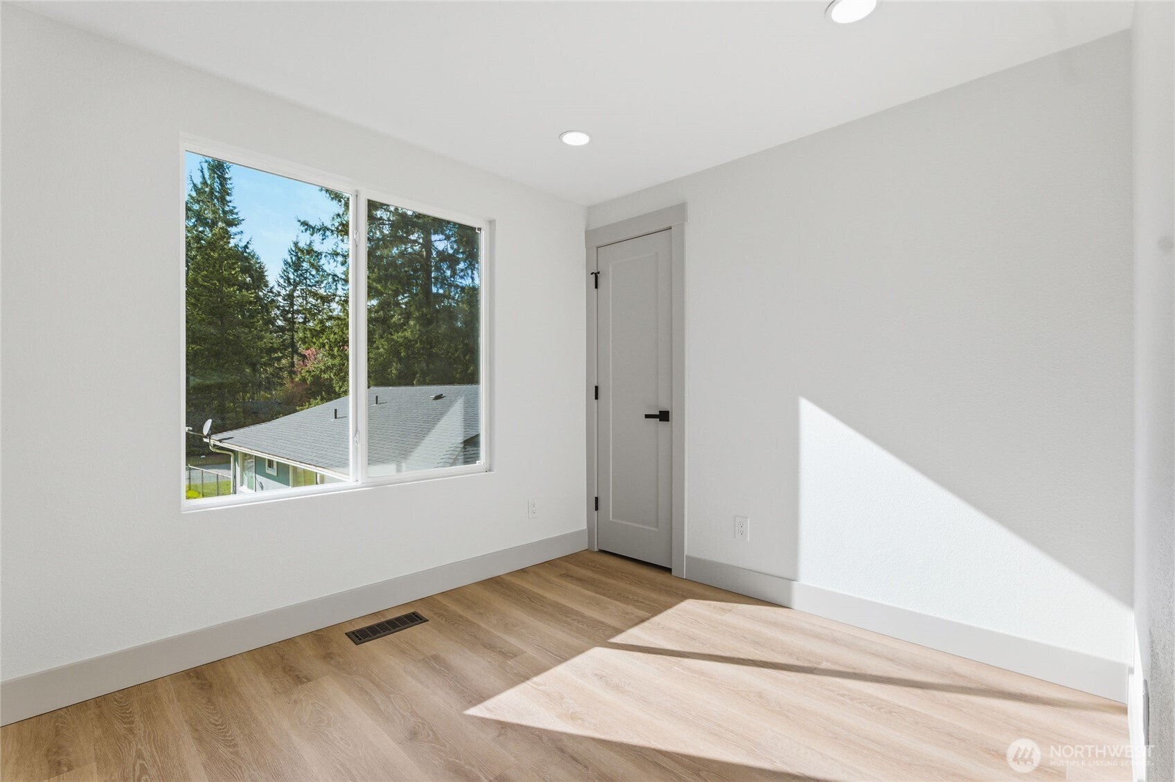 2775 SE Converse Circle