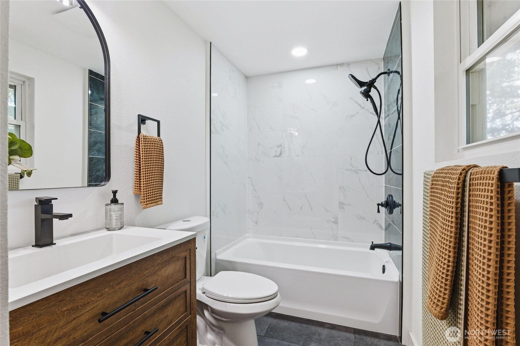 2775 SE Converse Circle