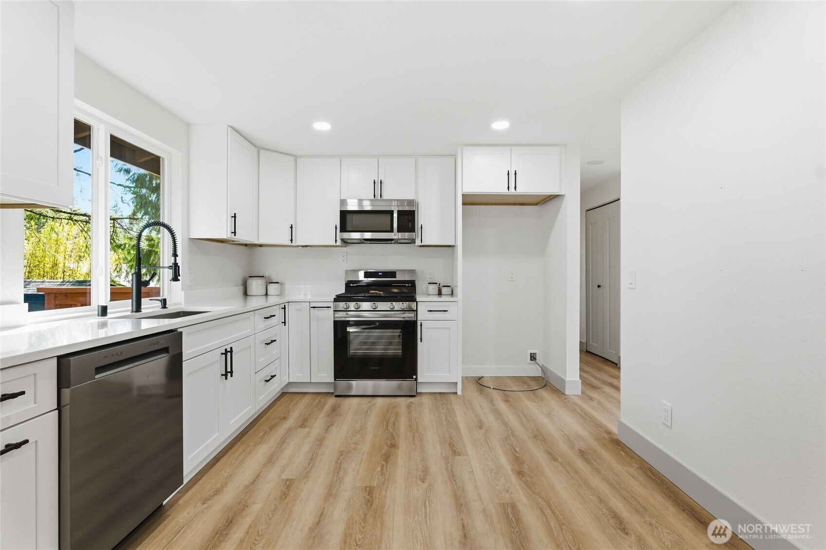 2775 SE Converse Circle