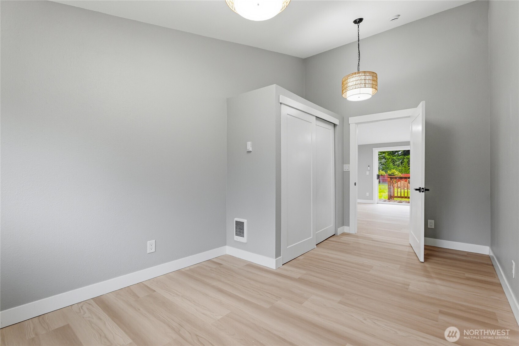 15608 252nd Street Ct E