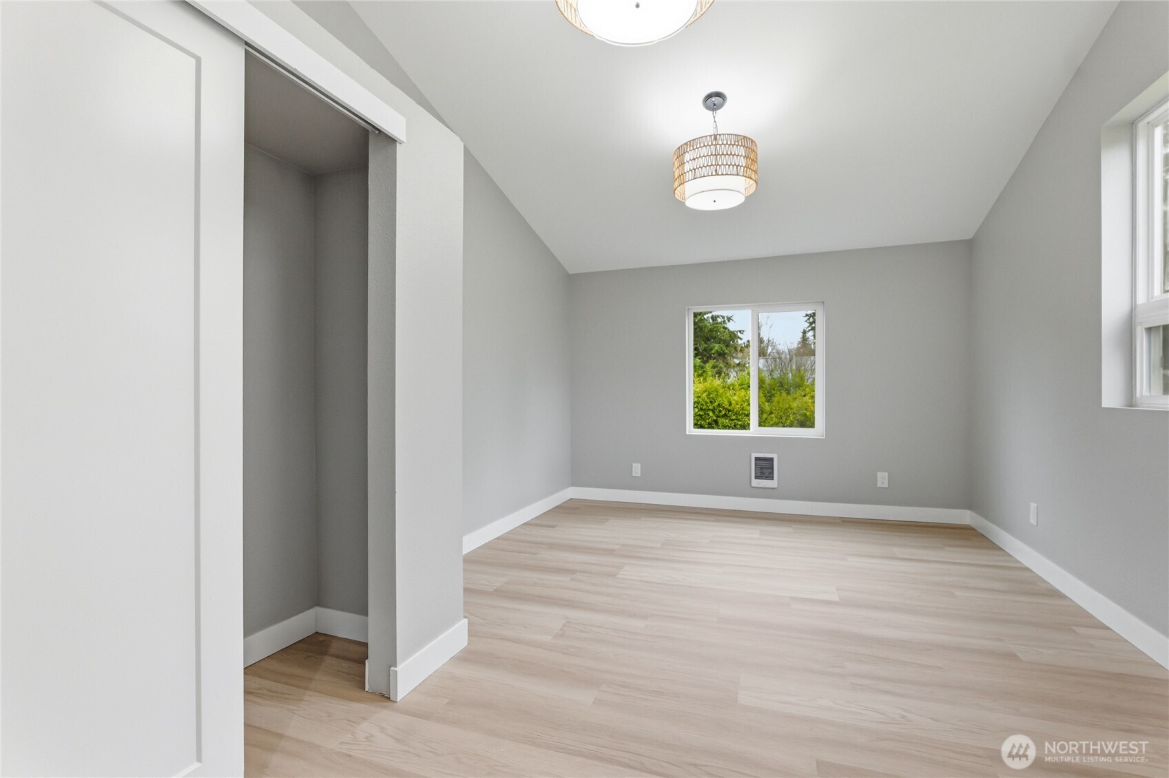 15608 252nd Street Ct E