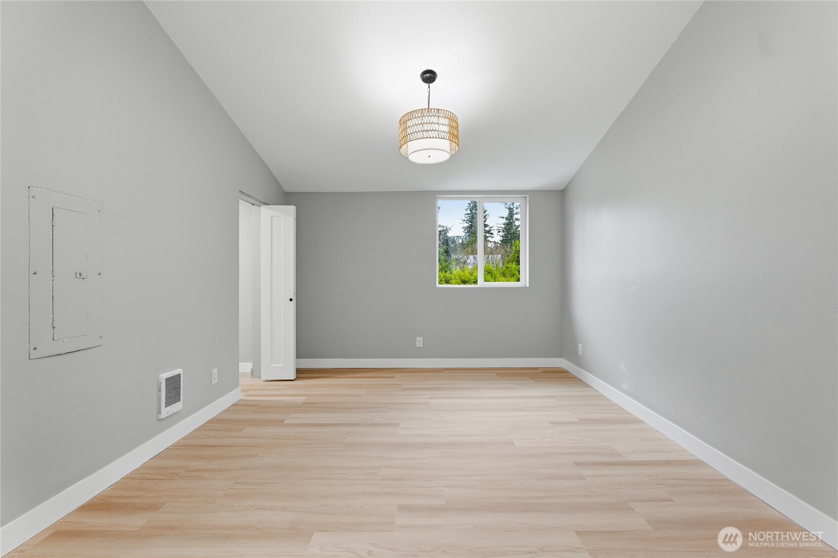 15608 252nd Street Ct E