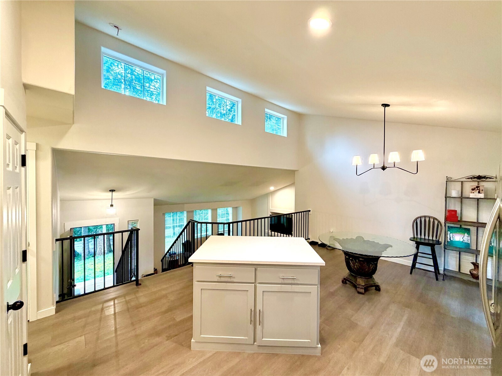 18240 E Clear lake Boulevard SE