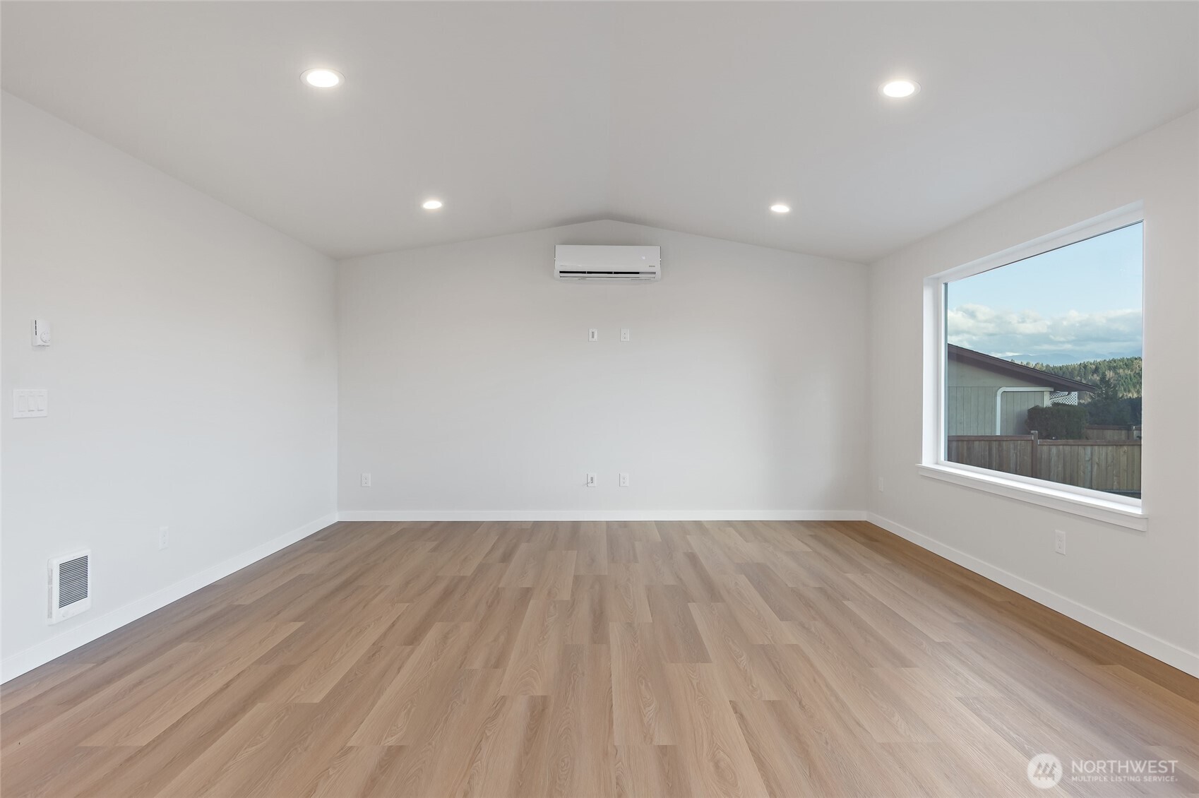 22130 133rd Street E