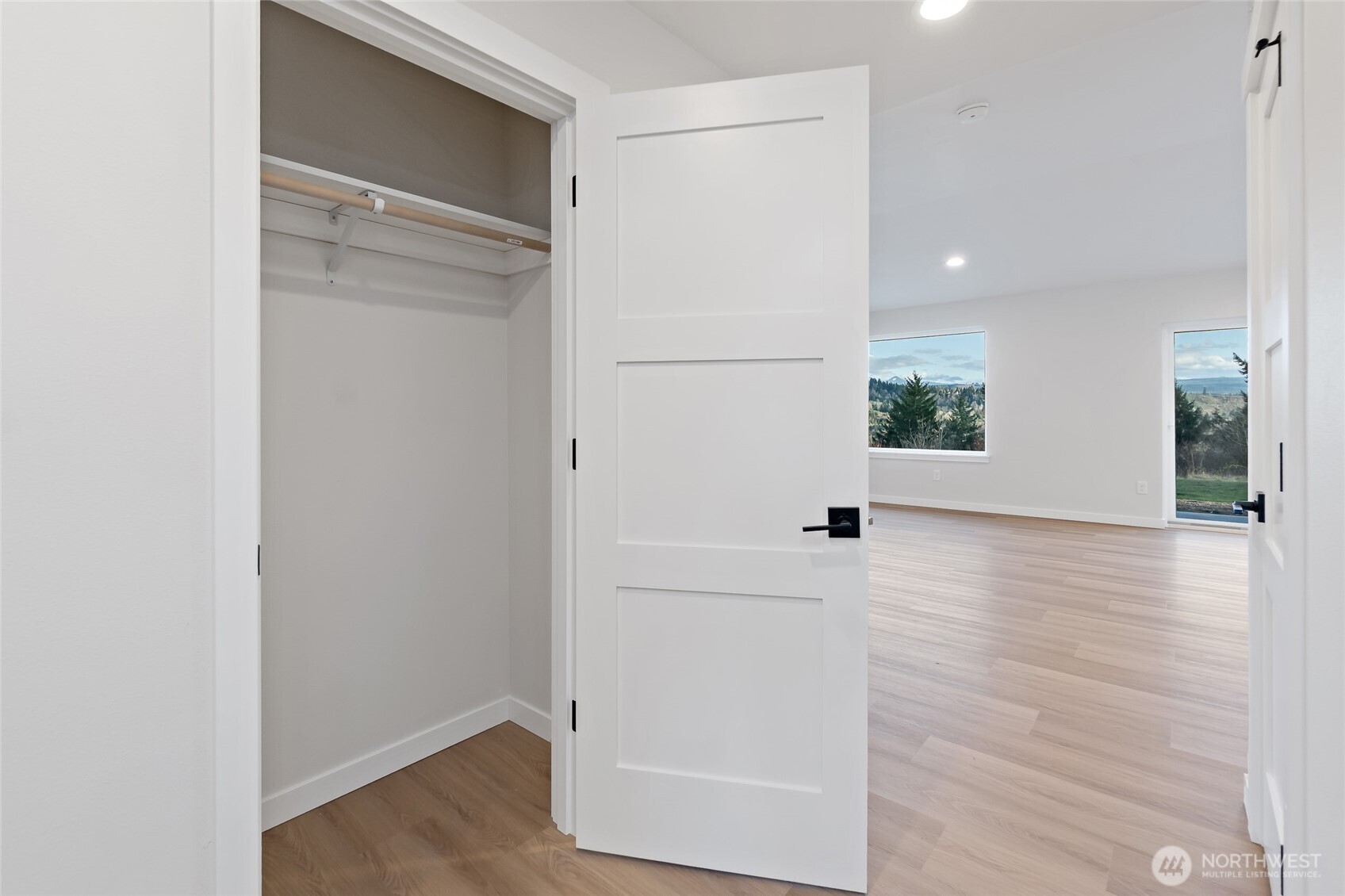 22130 133rd Street E