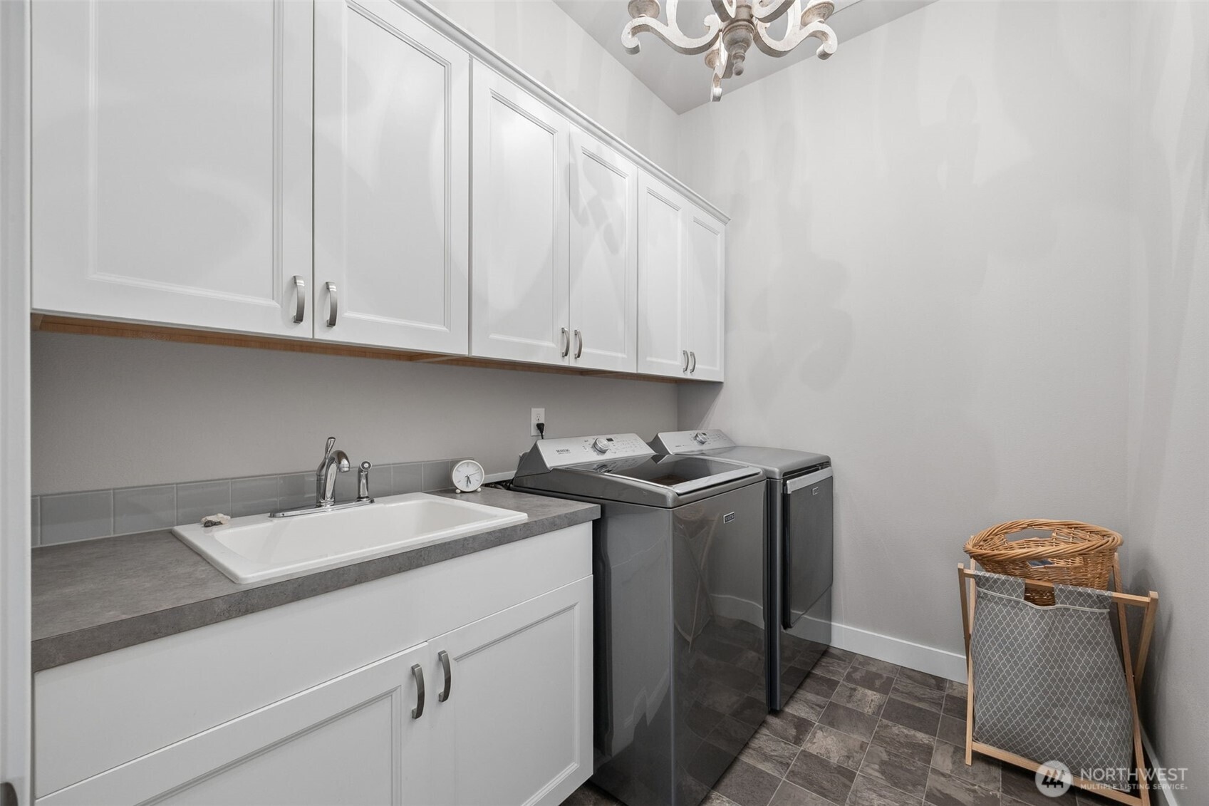 15715 133rd Avenue E