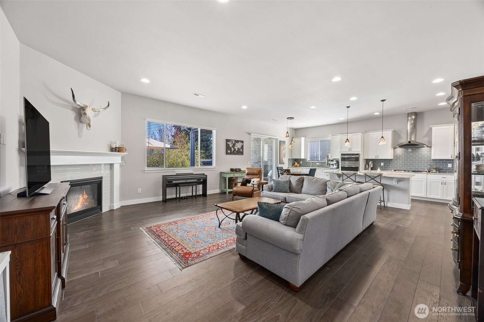 15715 133rd Avenue E