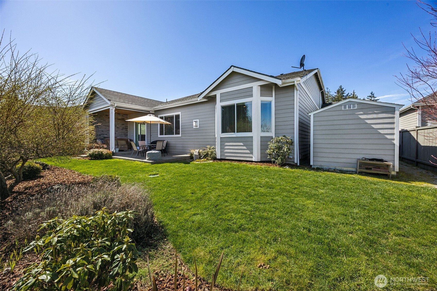 15715 133rd Avenue E