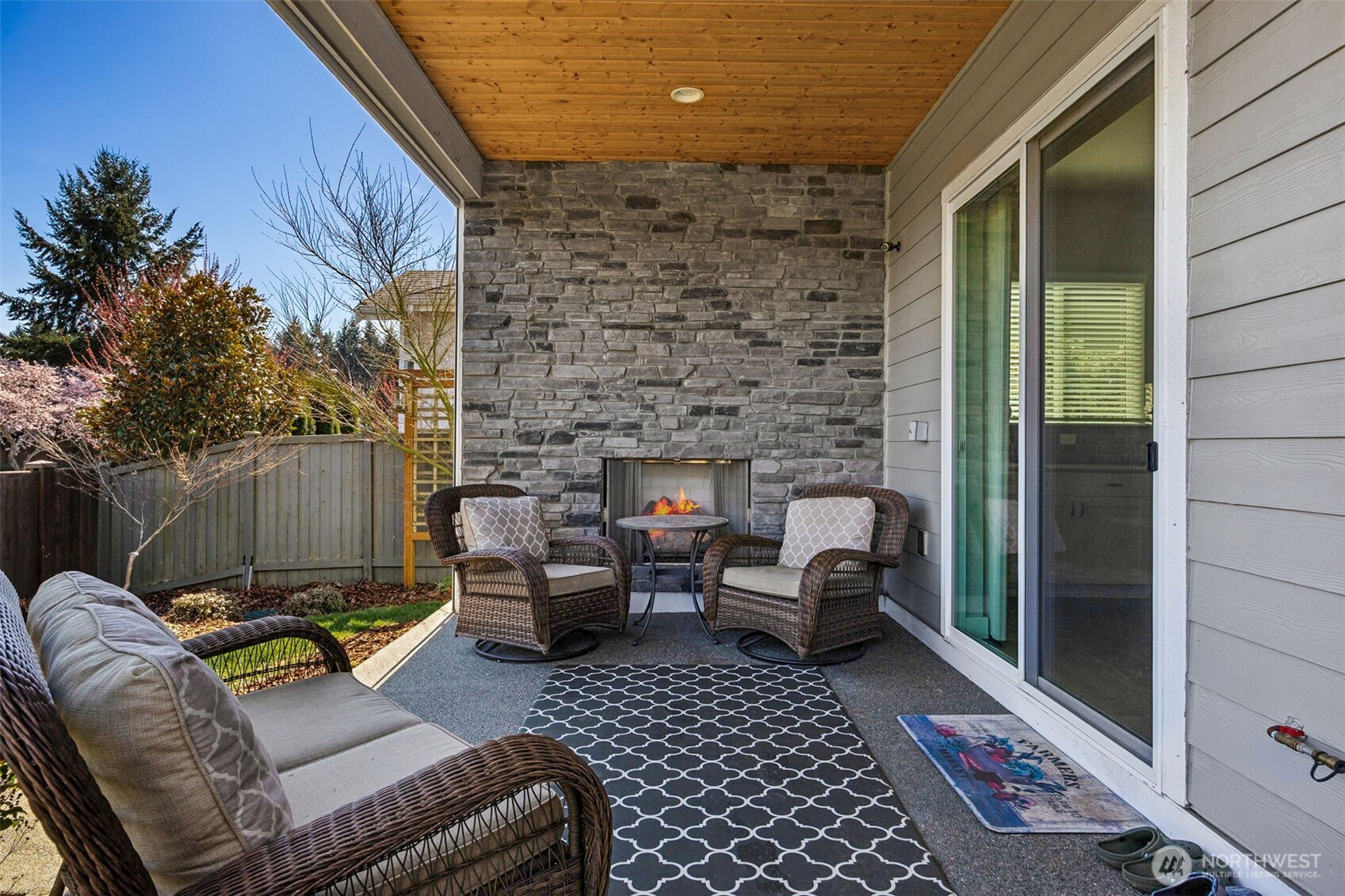 15715 133rd Avenue E