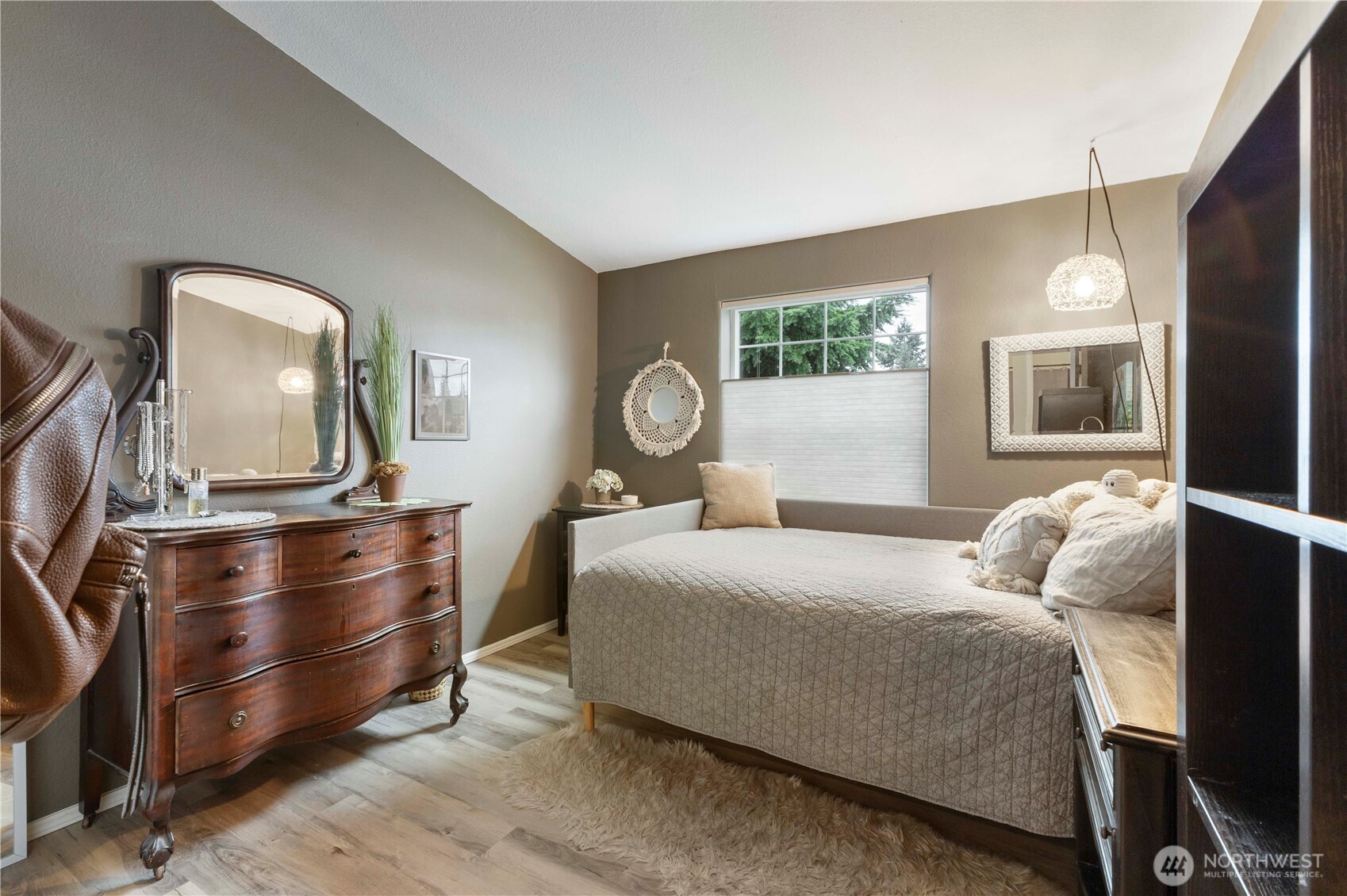 17610 19th Avenue Ct E