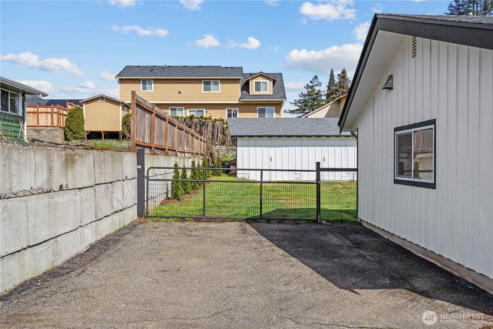 1511 34th Avenue Ct SW