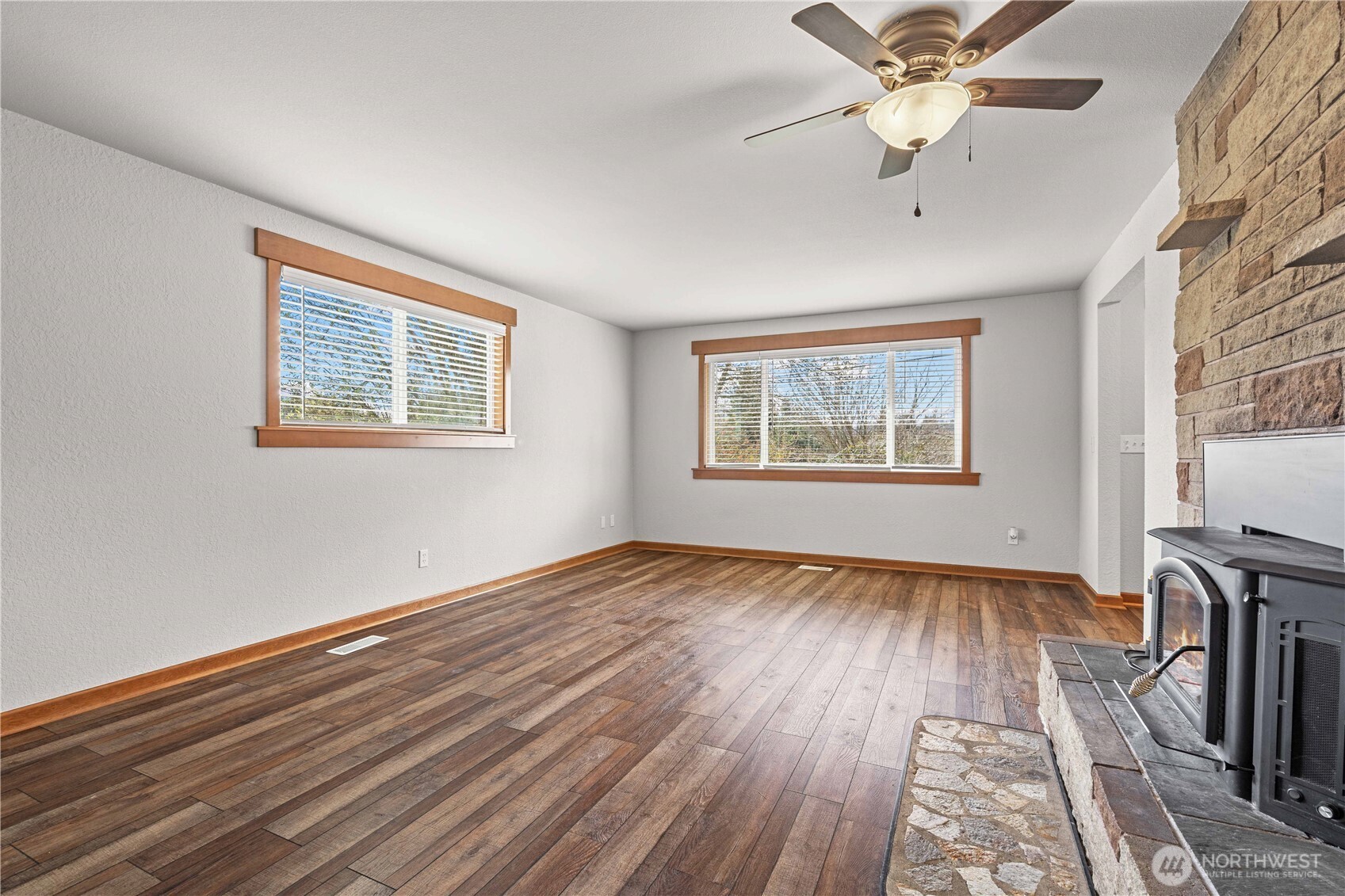 1511 34th Avenue Ct SW