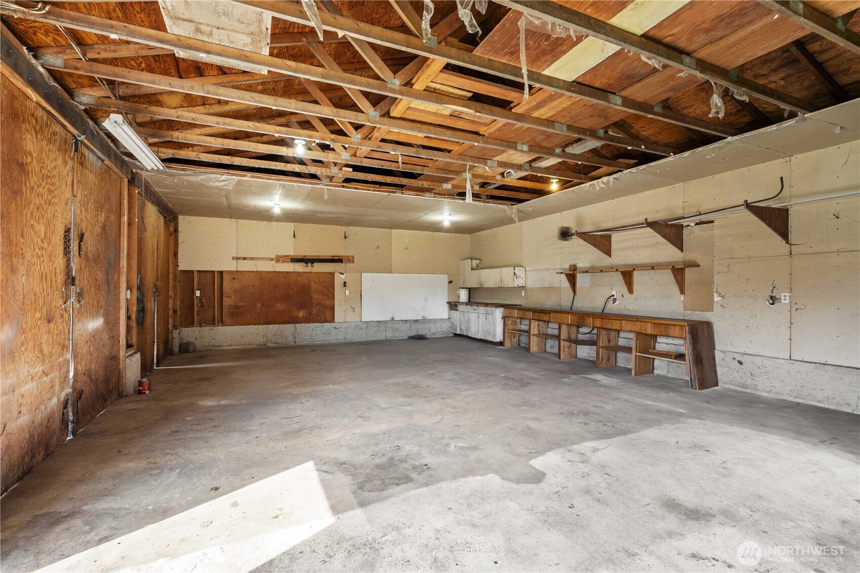 1511 34th Avenue Ct SW