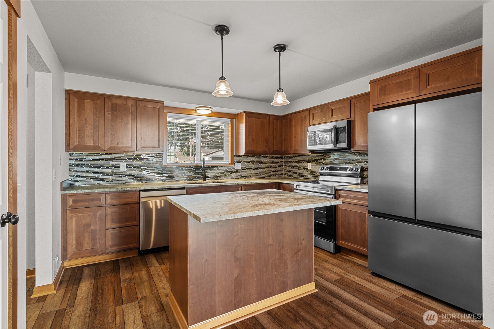 1511 34th Avenue Ct SW