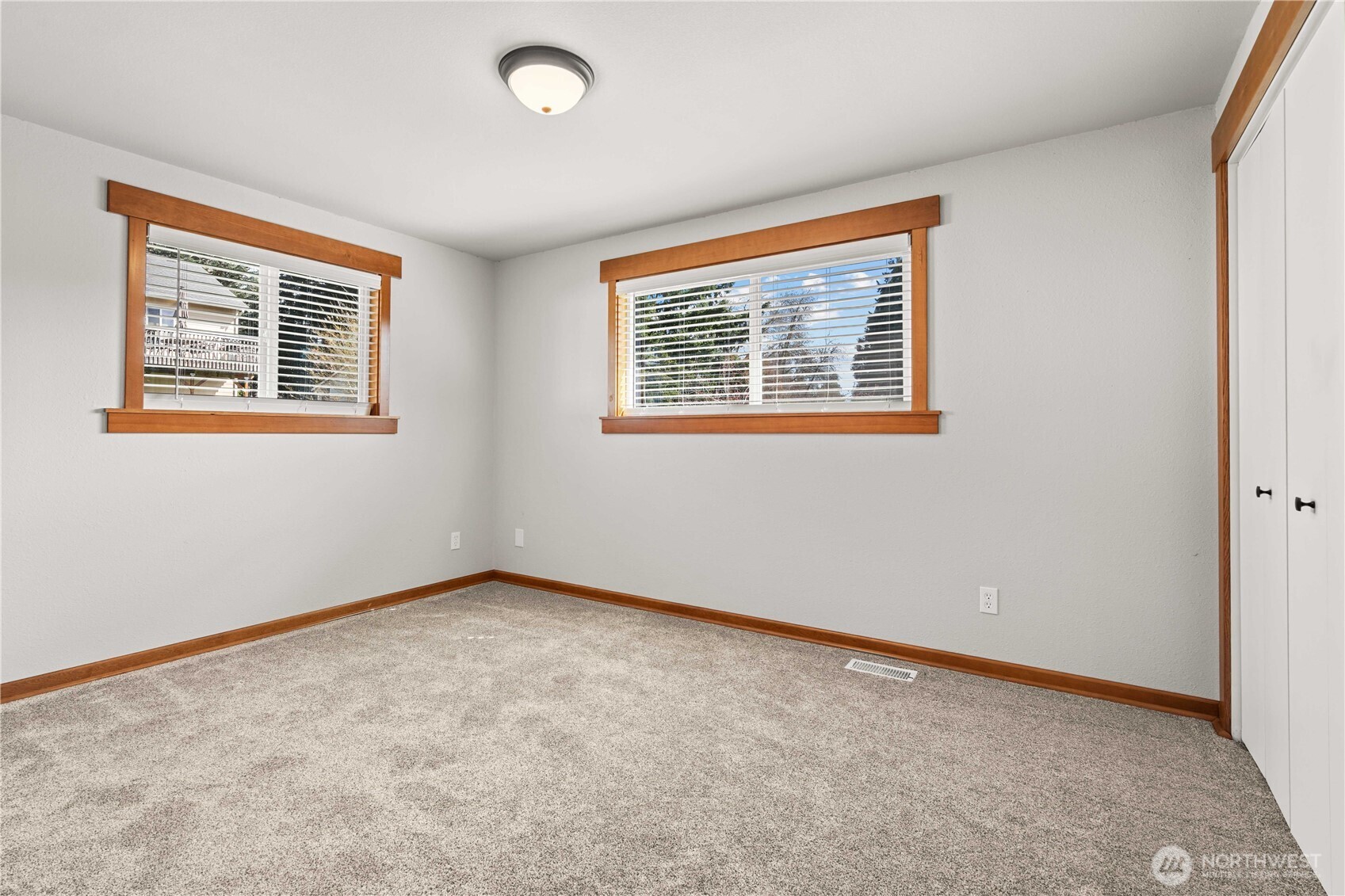 1511 34th Avenue Ct SW