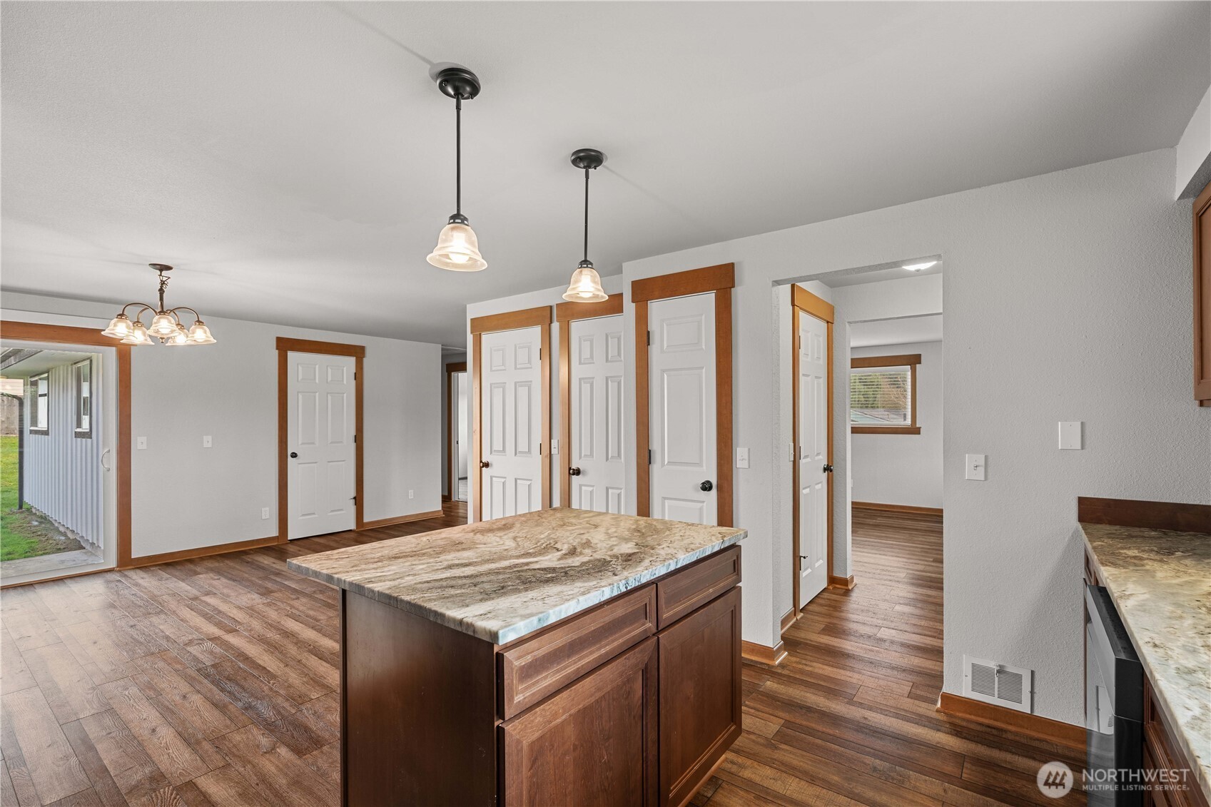 1511 34th Avenue Ct SW