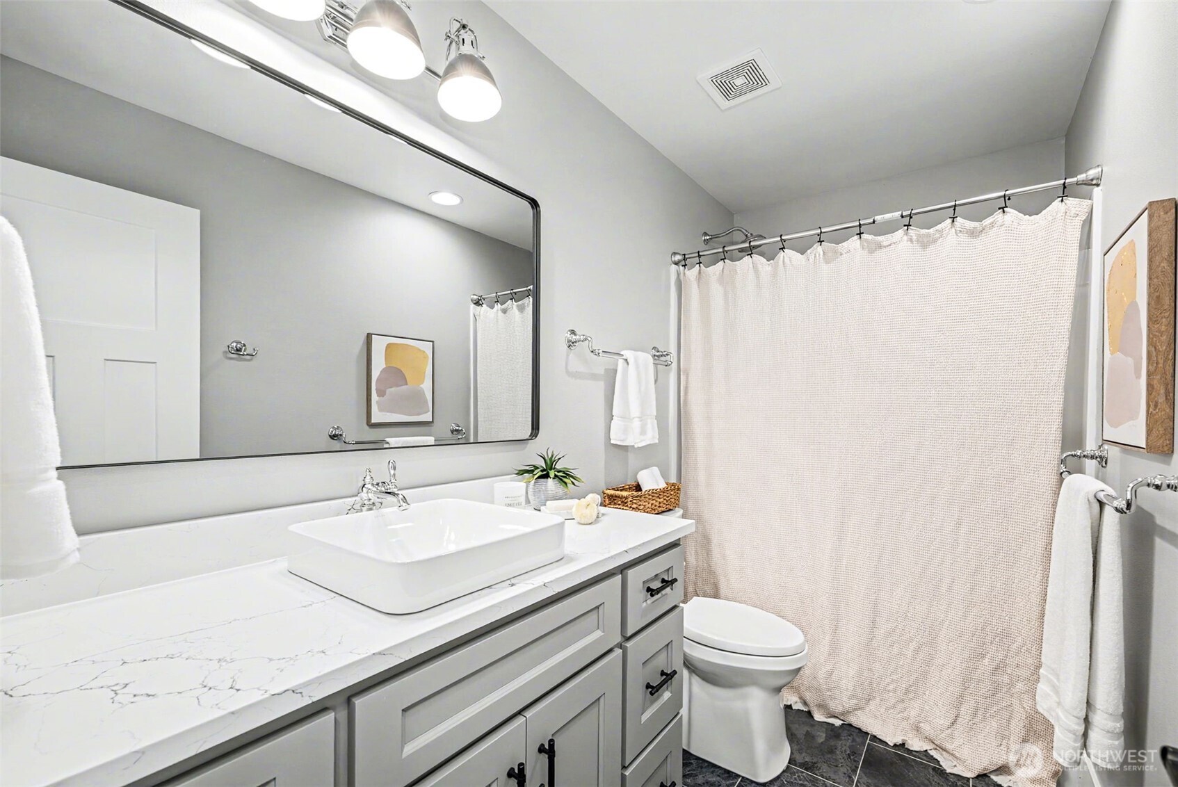 17823 214th Avenue Ct E