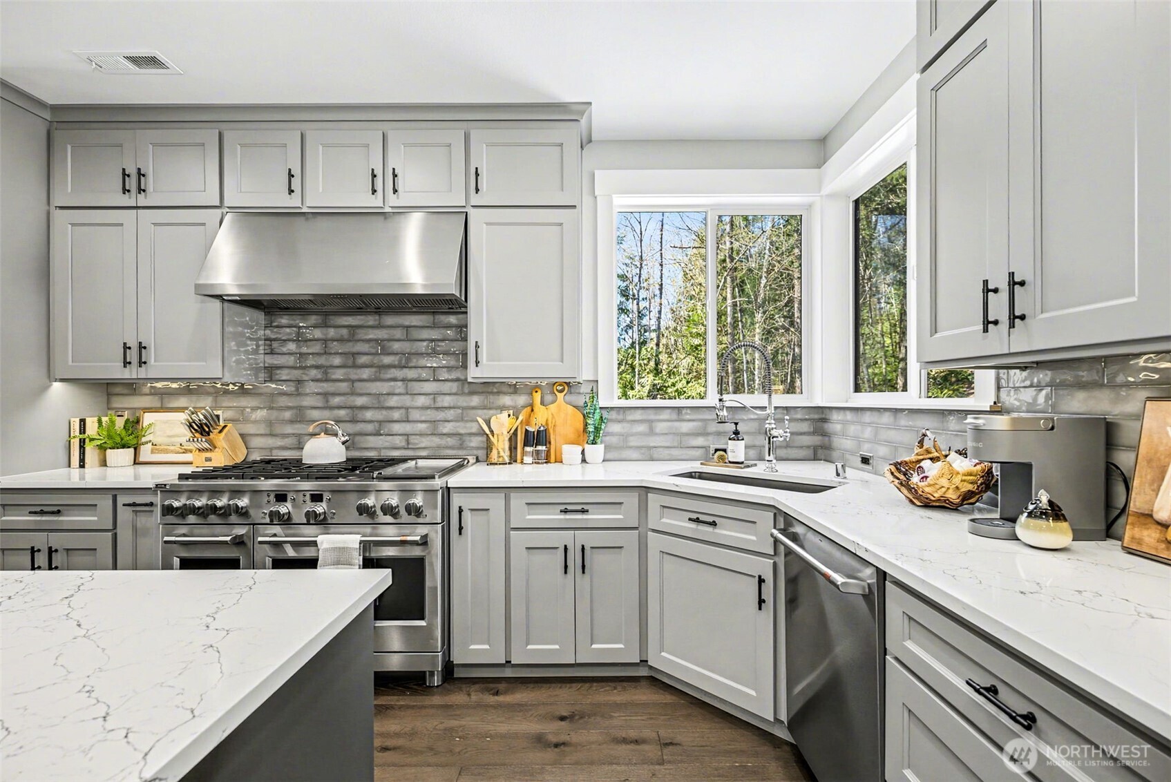 17823 214th Avenue Ct E