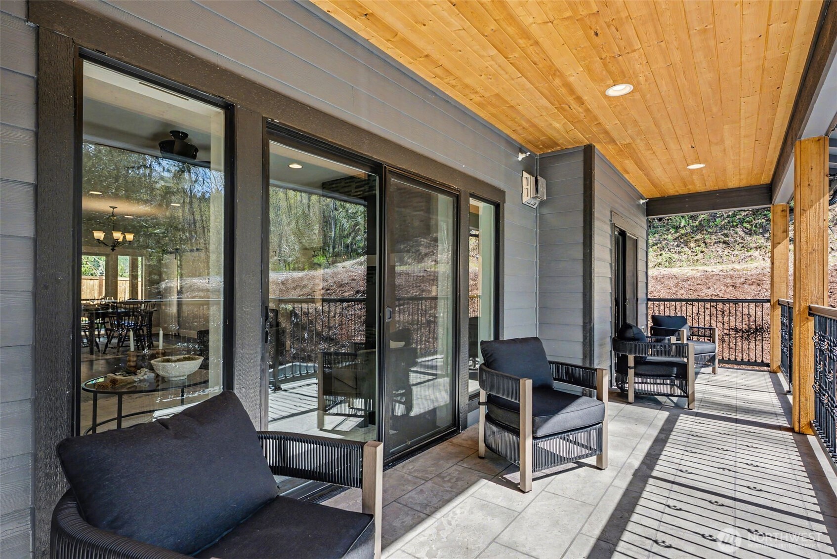 17823 214th Avenue Ct E