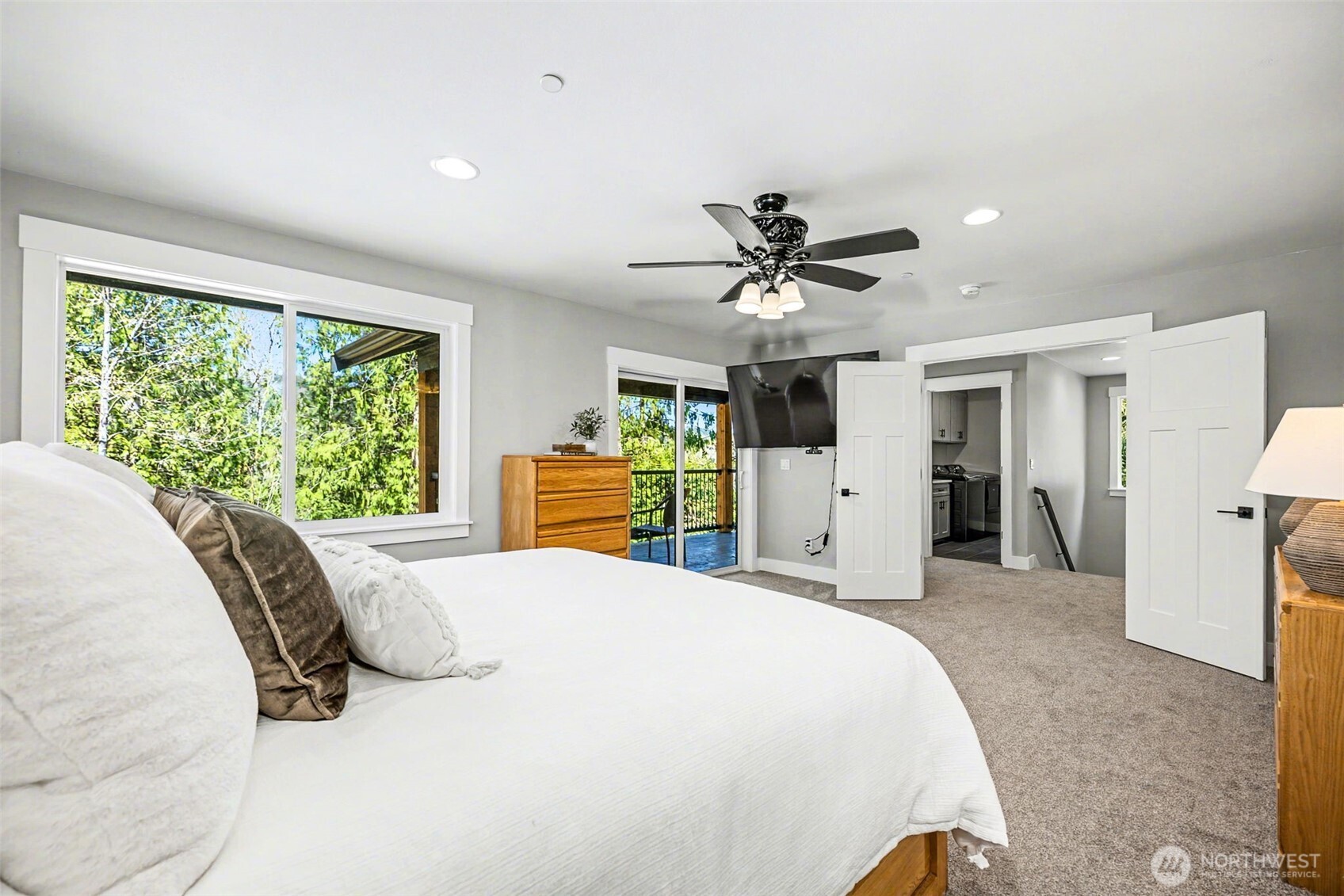 17823 214th Avenue Ct E