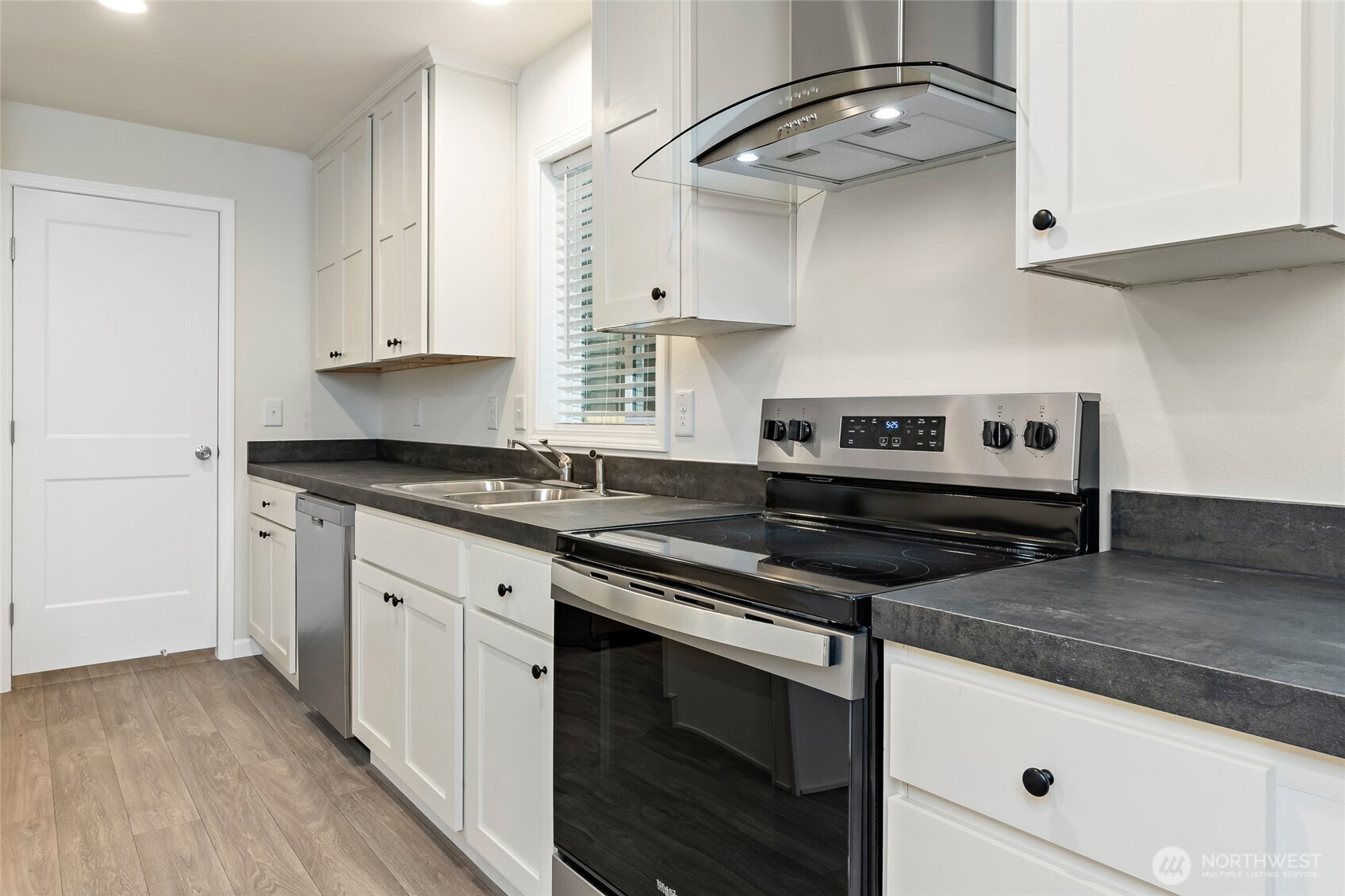 4703 233rd Street Ct E