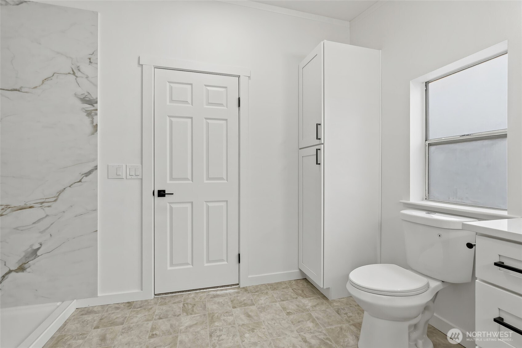410 V Place SE