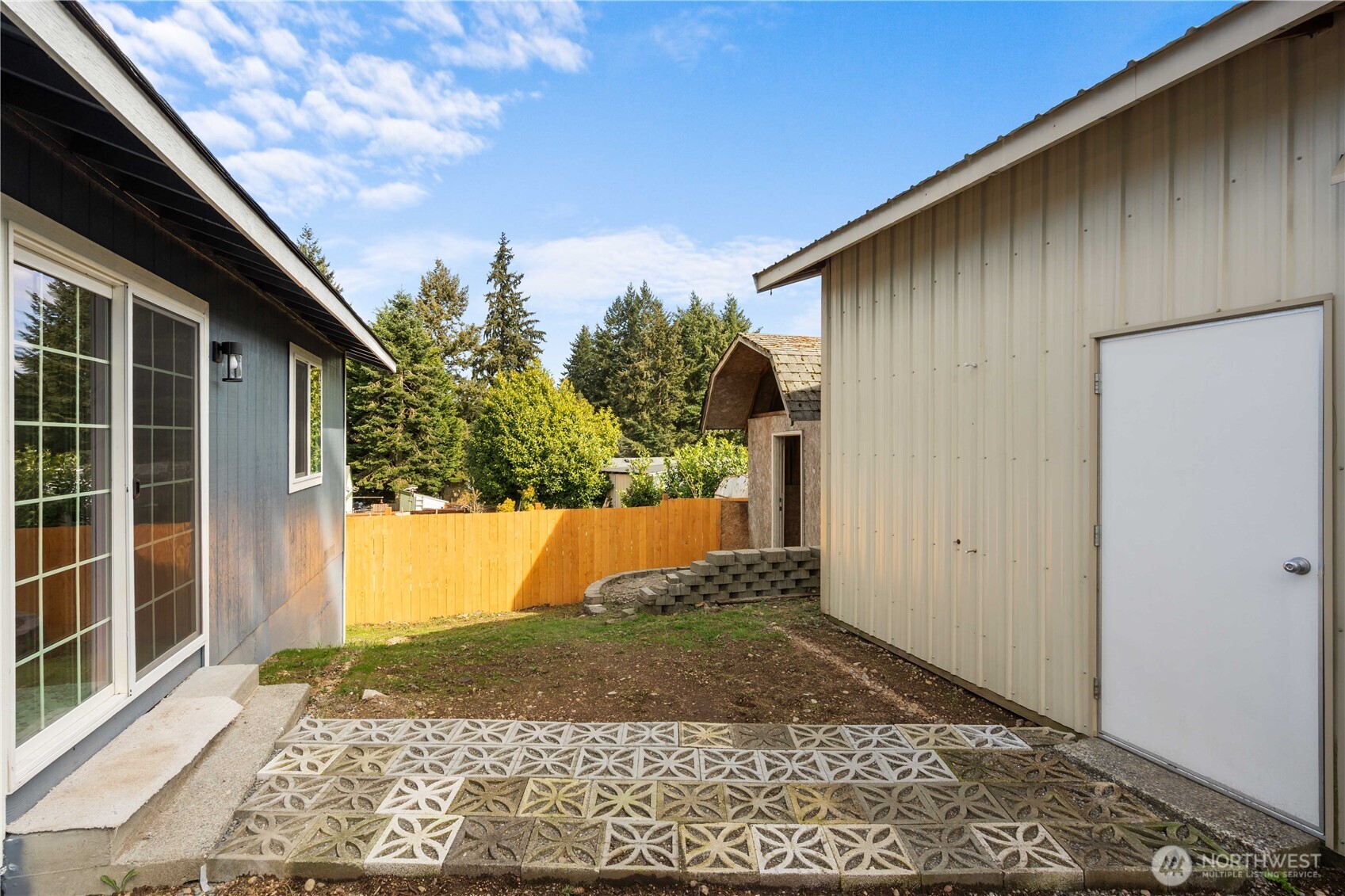 1956 E 65th Street