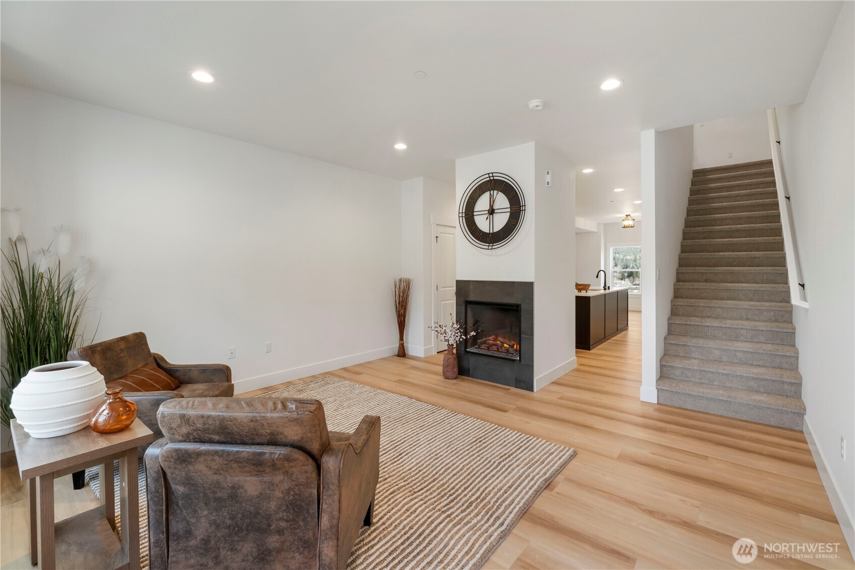 116 Orchard Avenue S Unit: D
