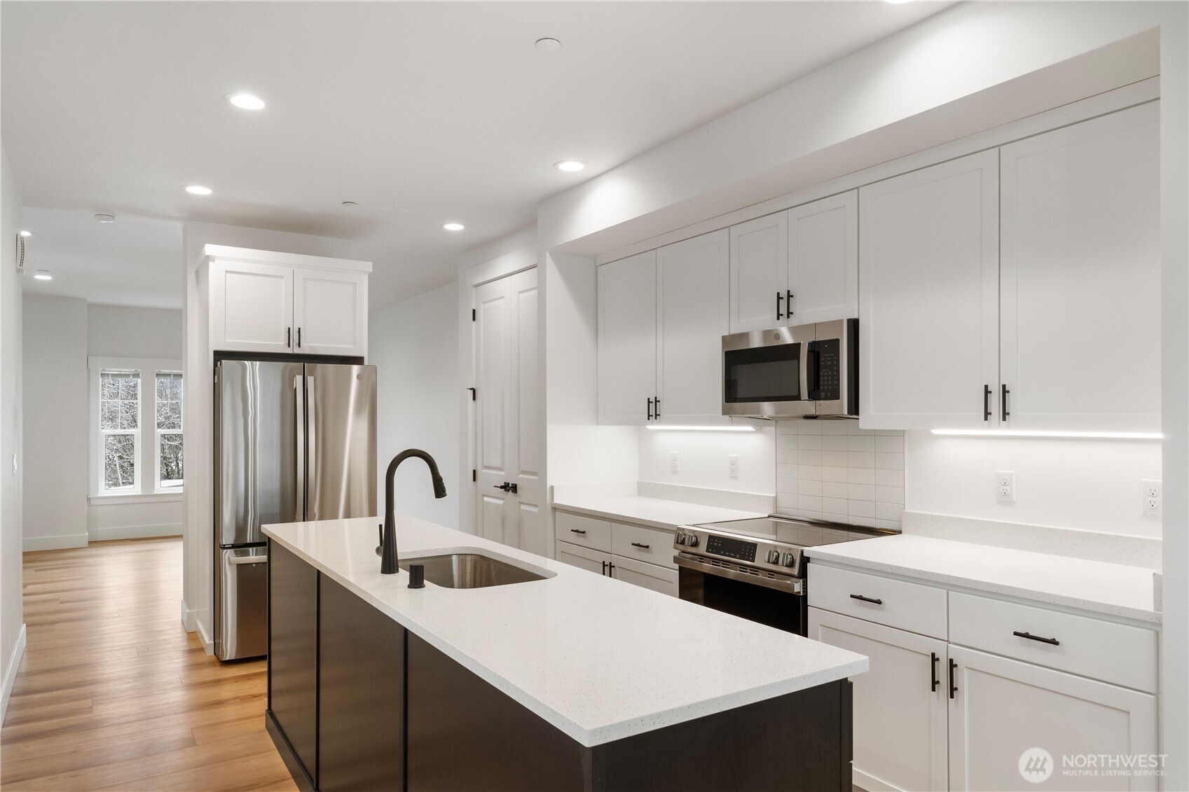 116 Orchard Avenue S Unit: D