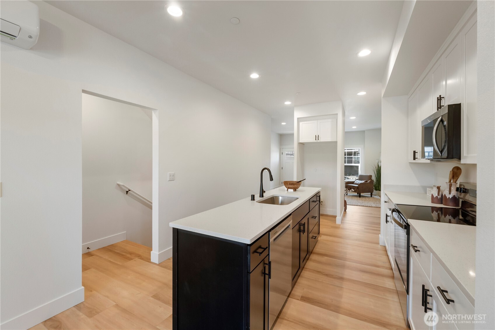 117 Orchard Avenue S Unit: D