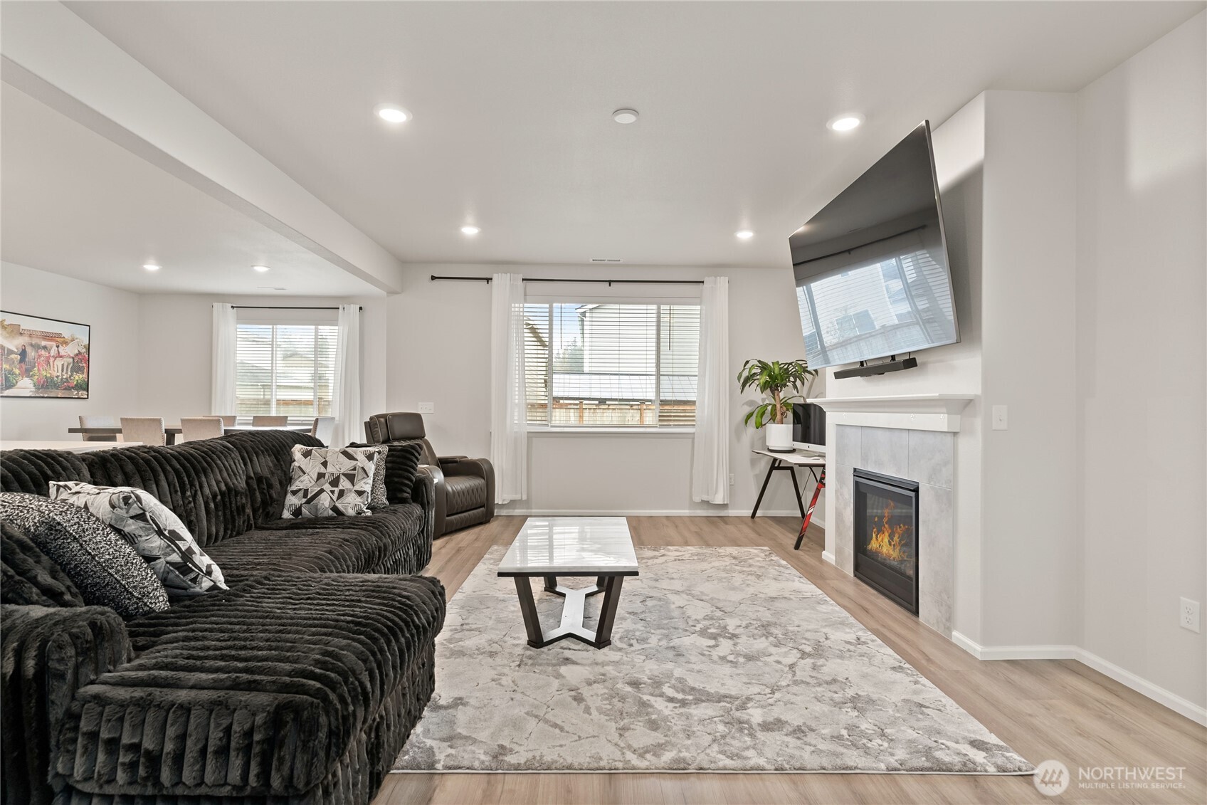 19802 137th Avenue E