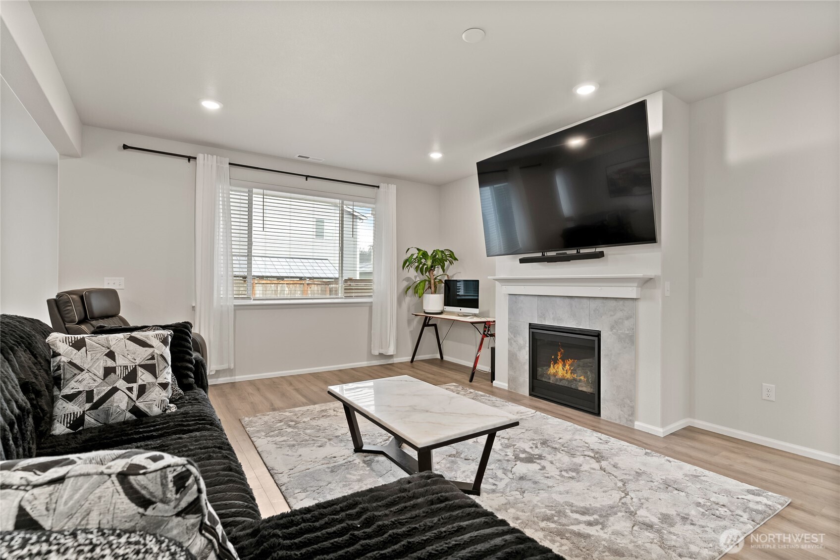 19802 137th Avenue E