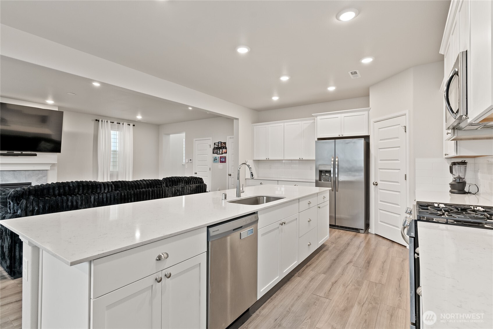 19802 137th Avenue E