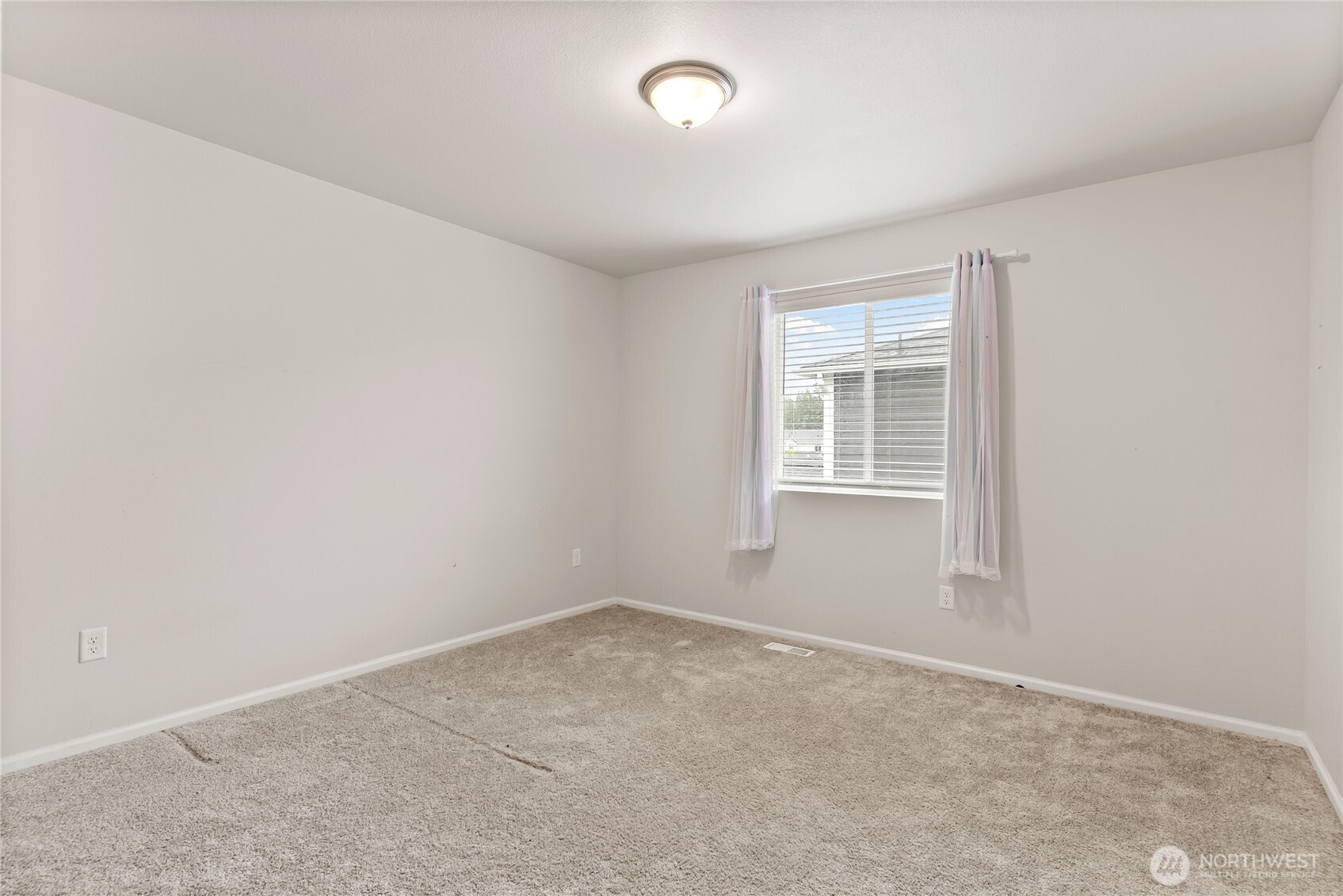 19802 137th Avenue E