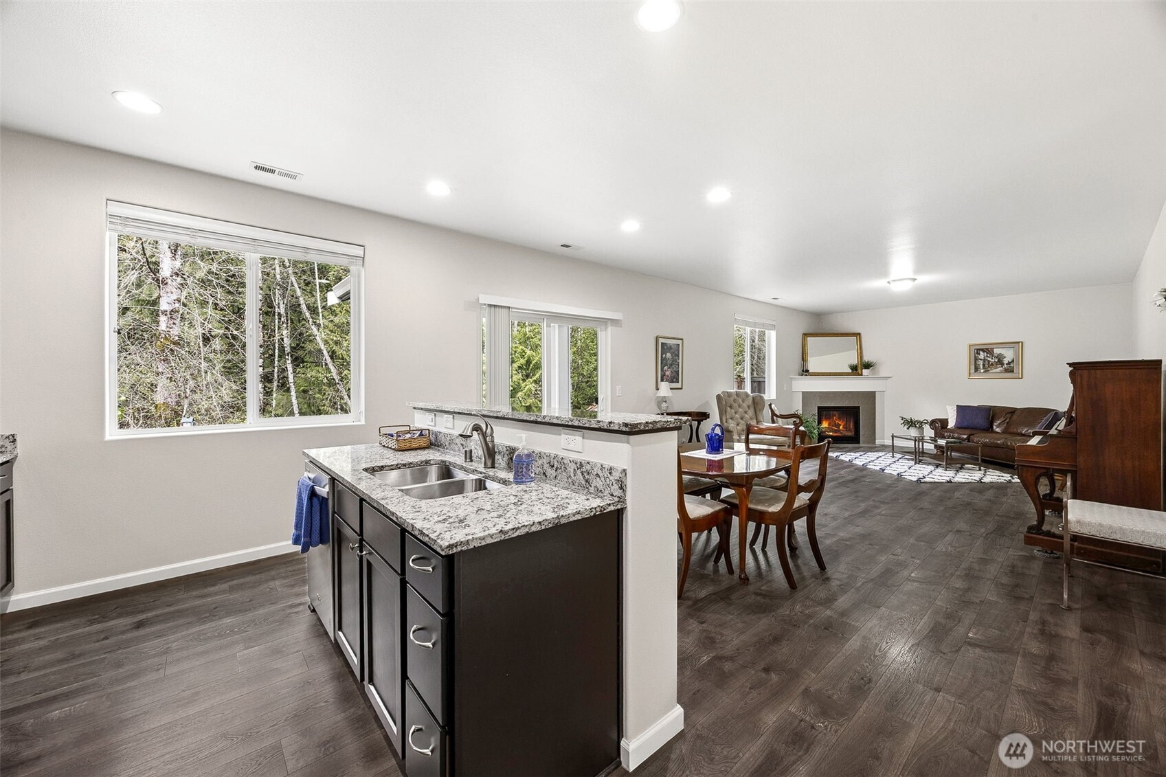 6513 Summerwood Drive E