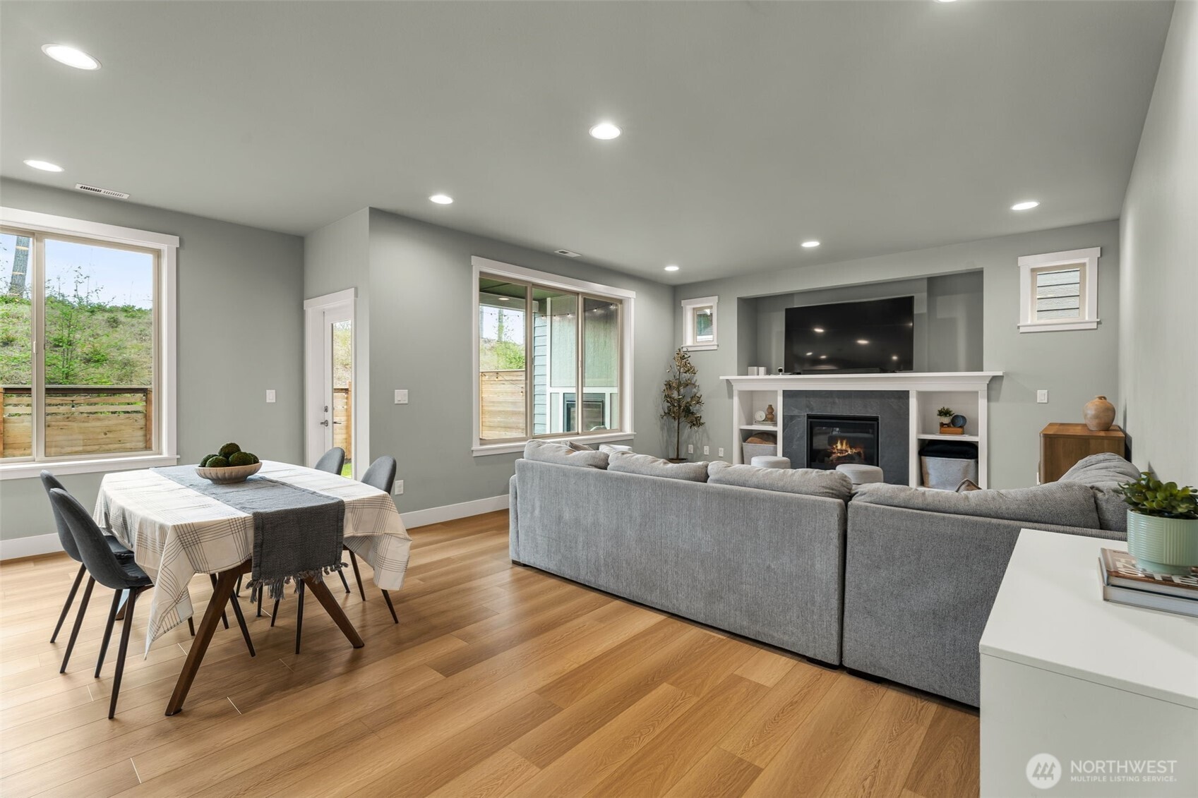 19038 130th Street E