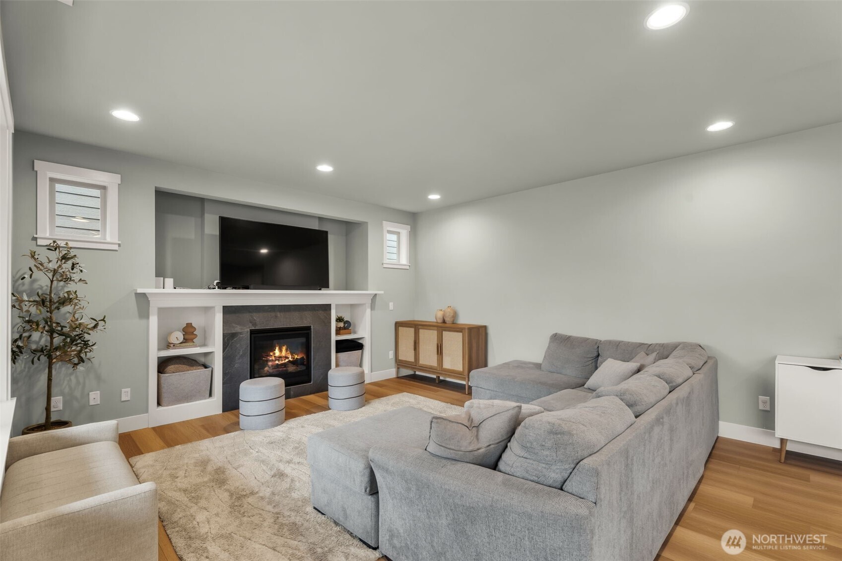19038 130th Street E