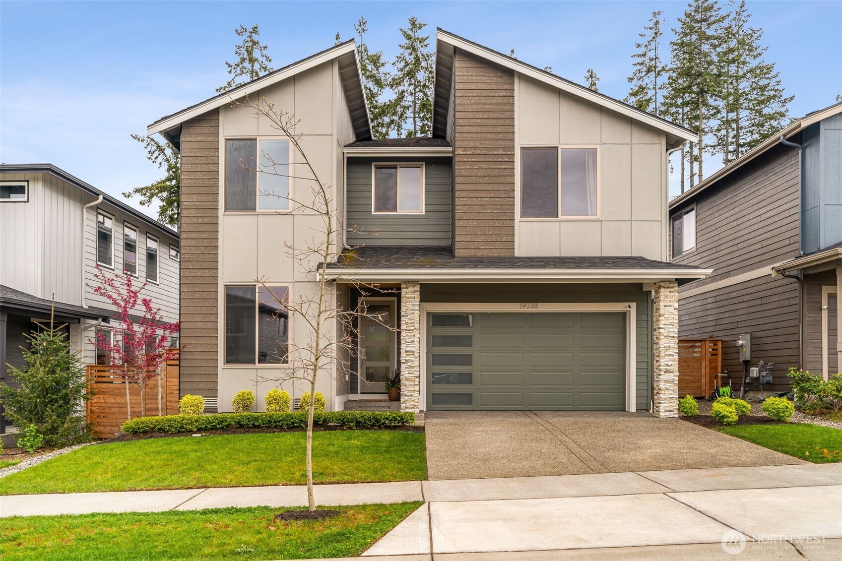 19038 130th Street E
