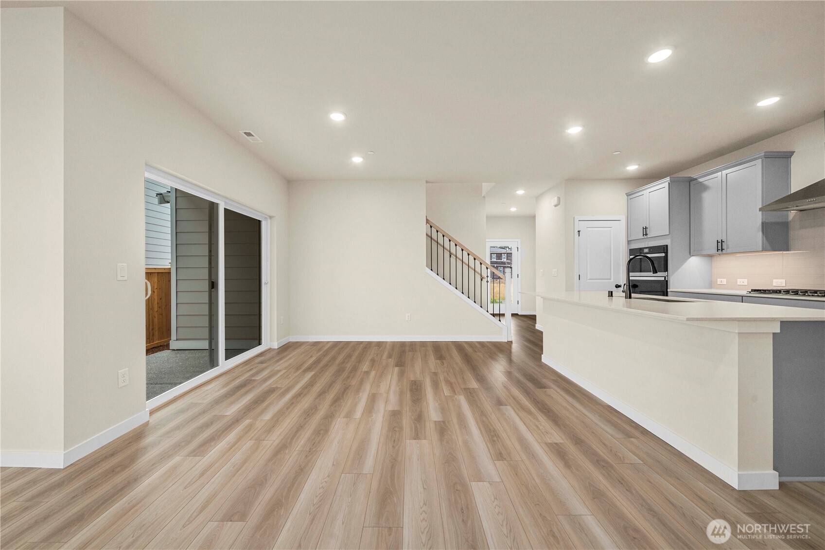2125 Maple Street