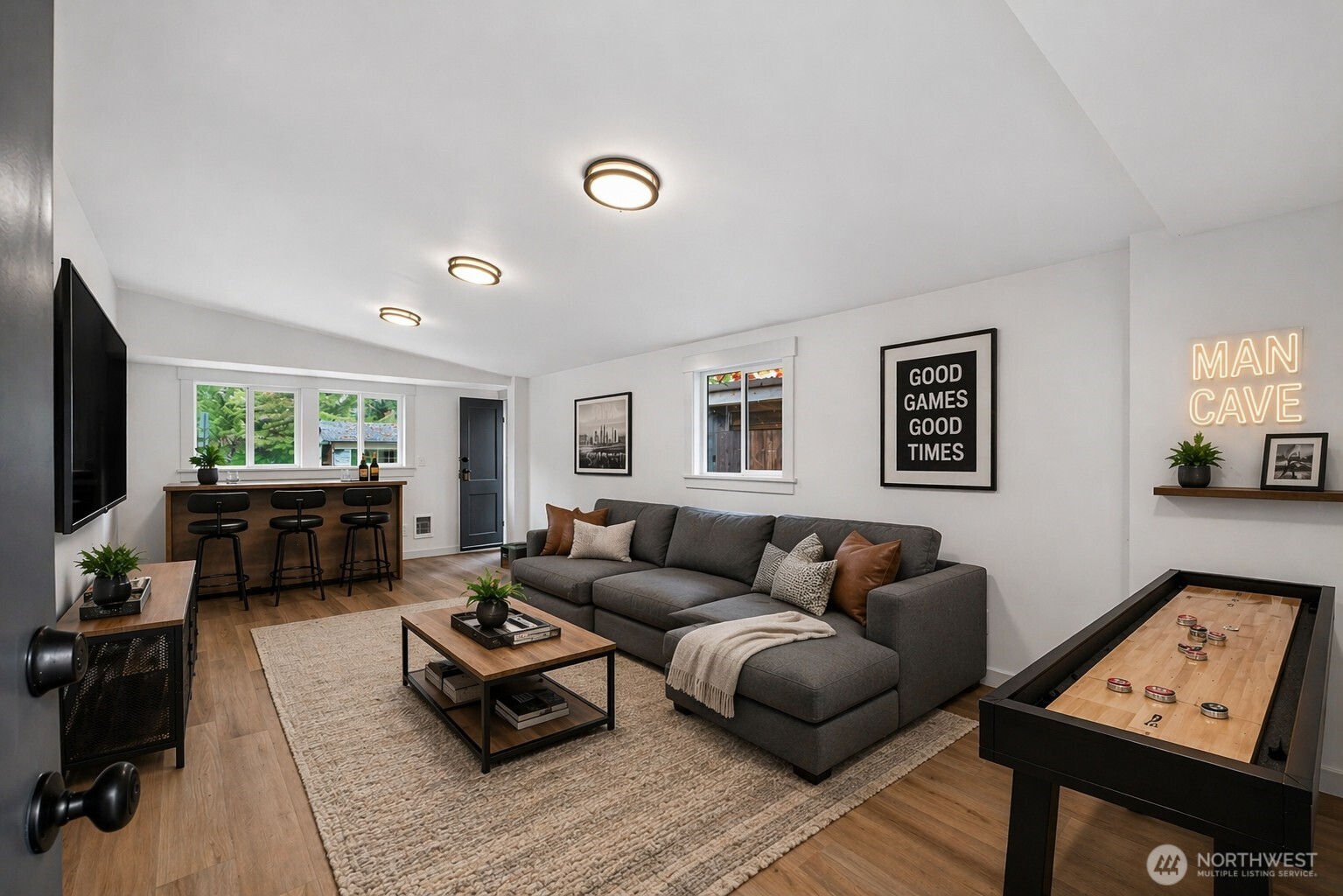 3608 Gay Road E