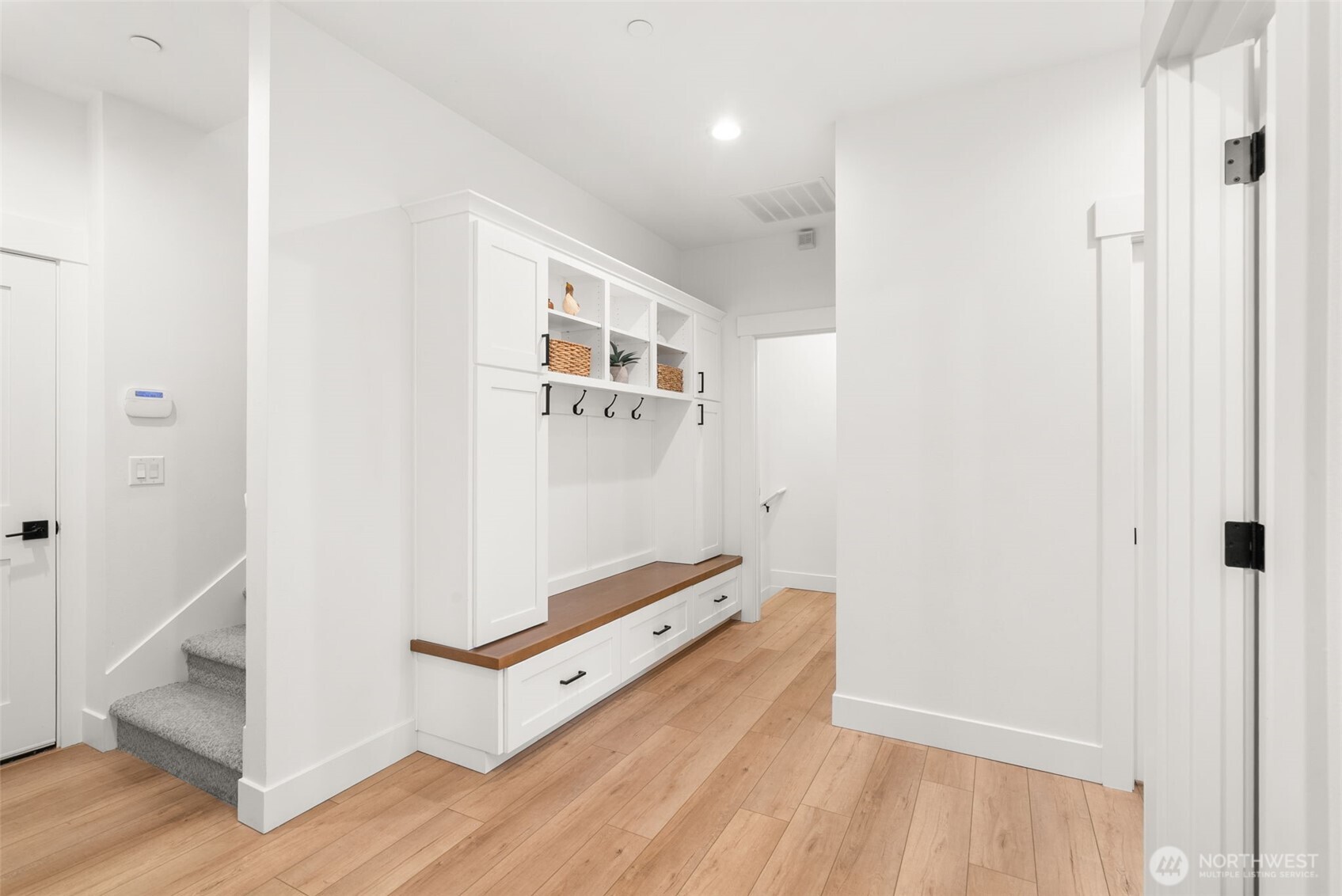 17905 28th Street E