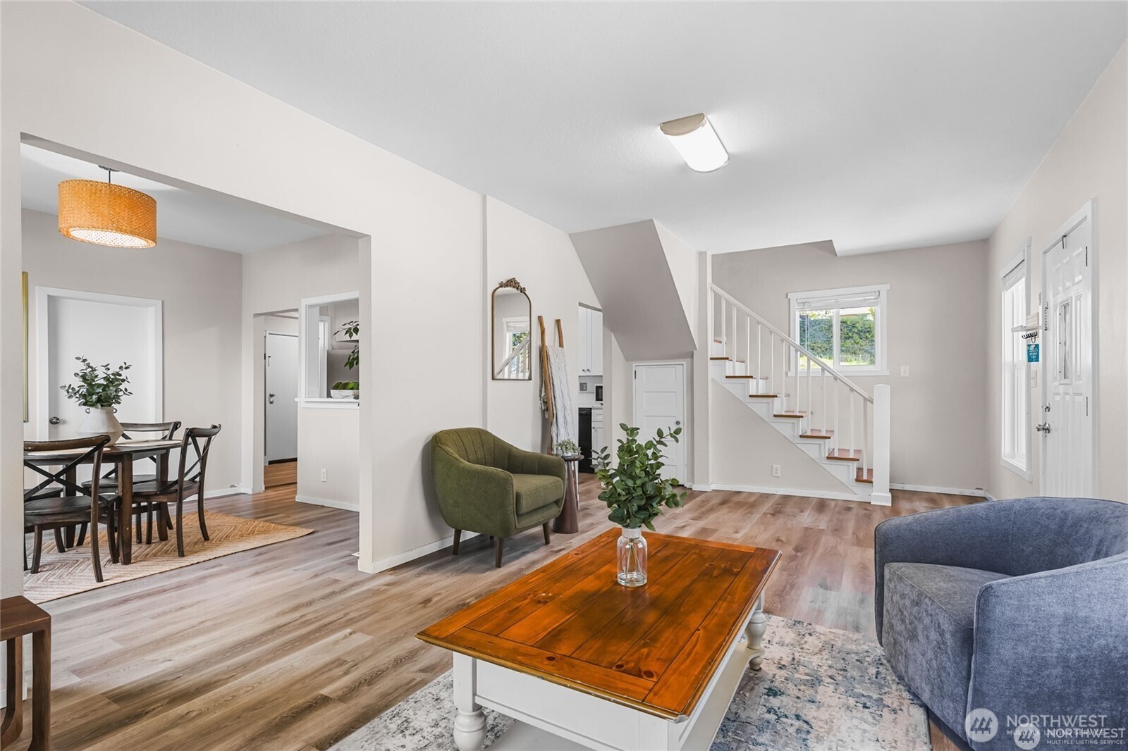 1306 E 32nd Street